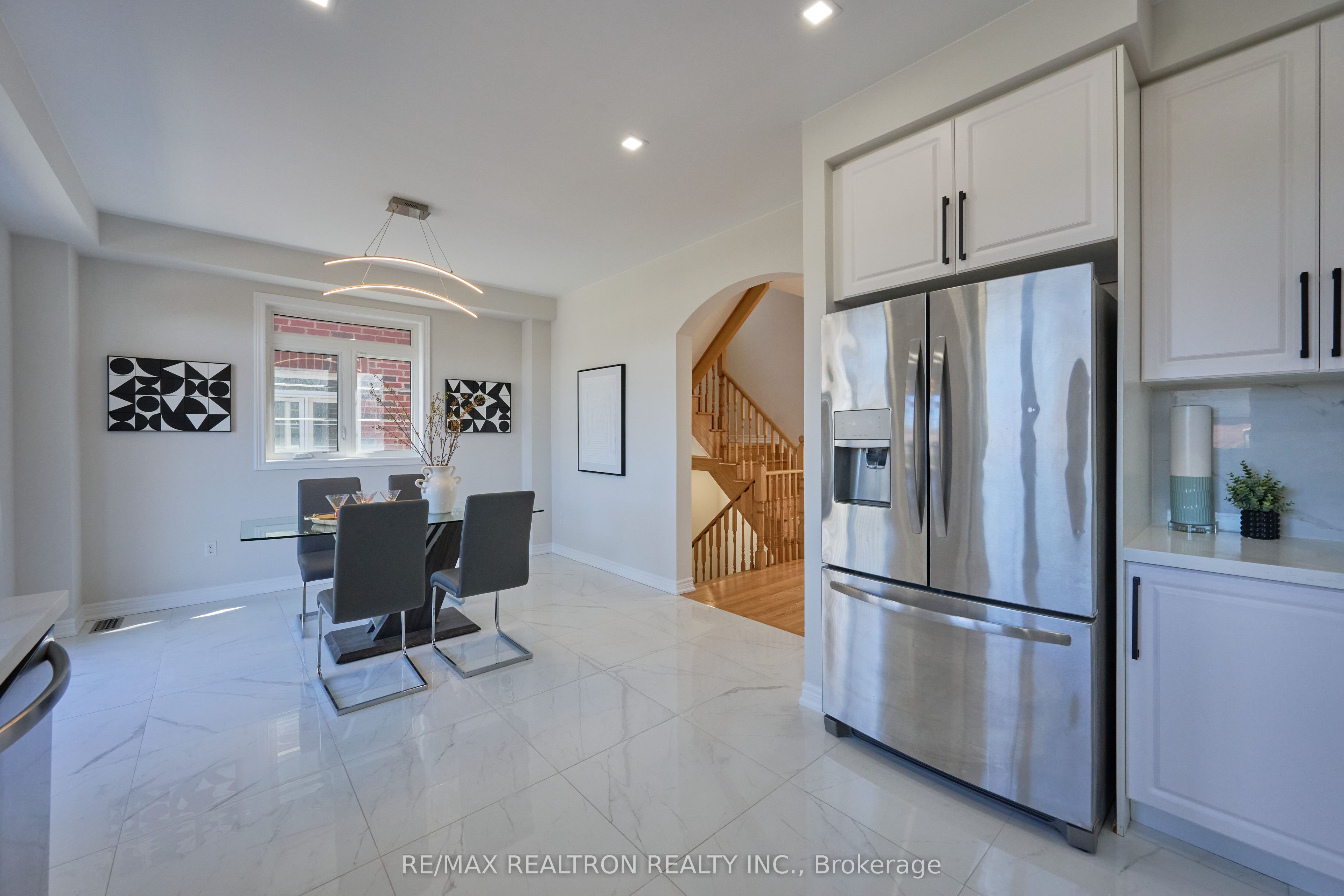 10 Globemaster Lane Property Photo 22