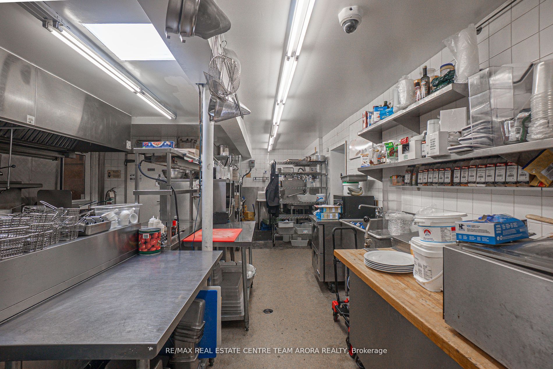 13775 27 Property Photo 15