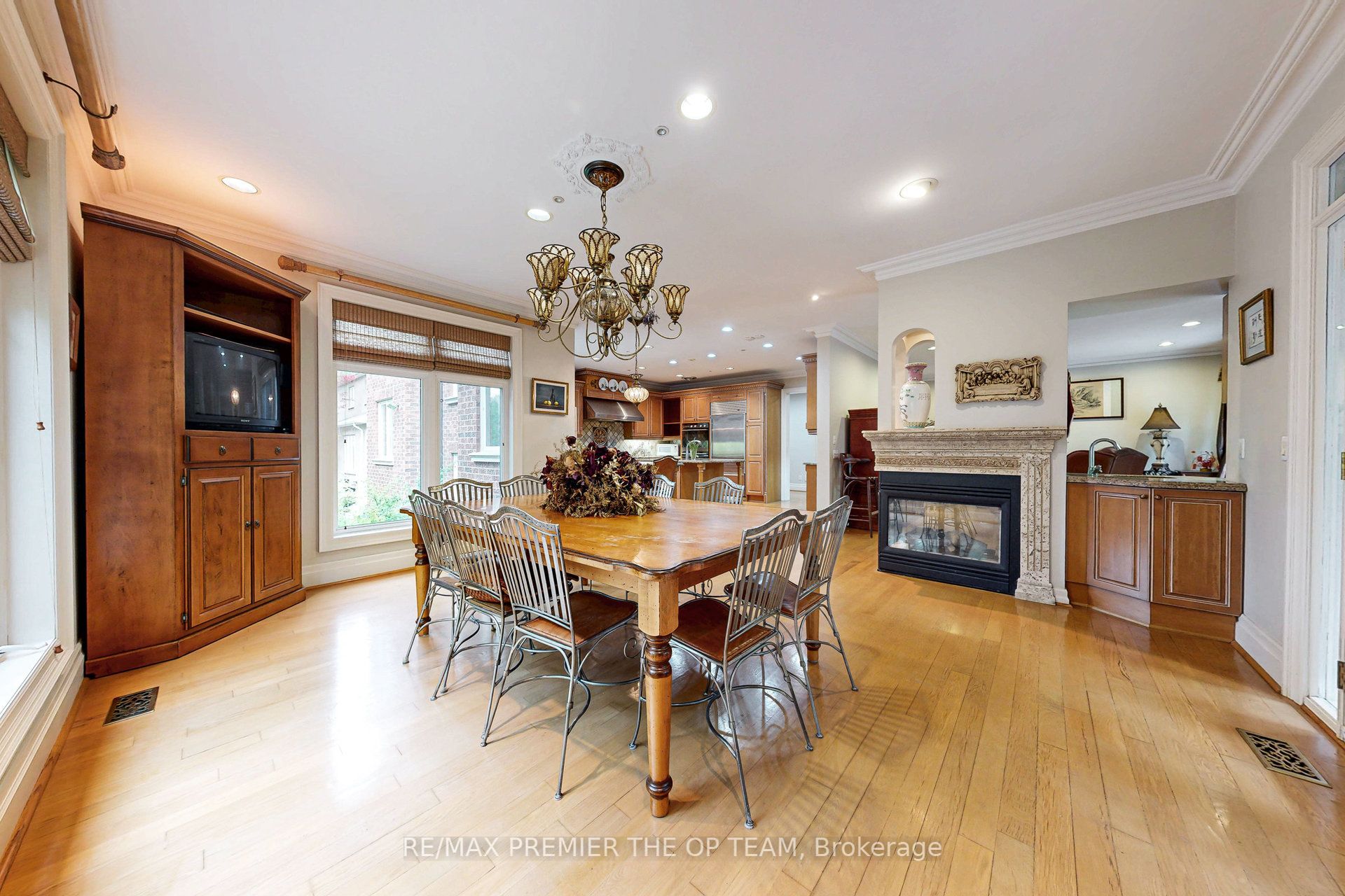 86 Muzich Place Property Photo 19