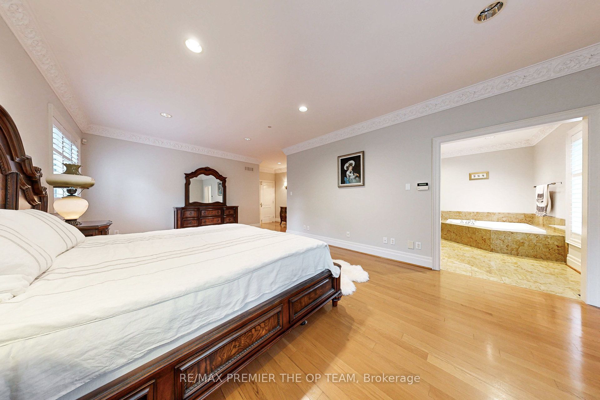 86 Muzich Place Property Photo 28