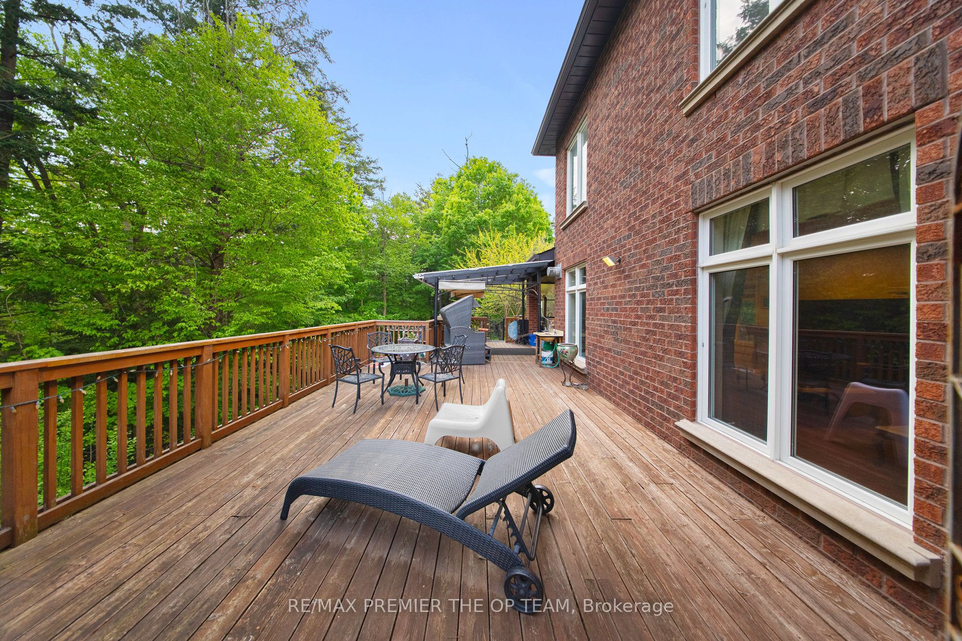 86 Muzich Place Property Photo 41