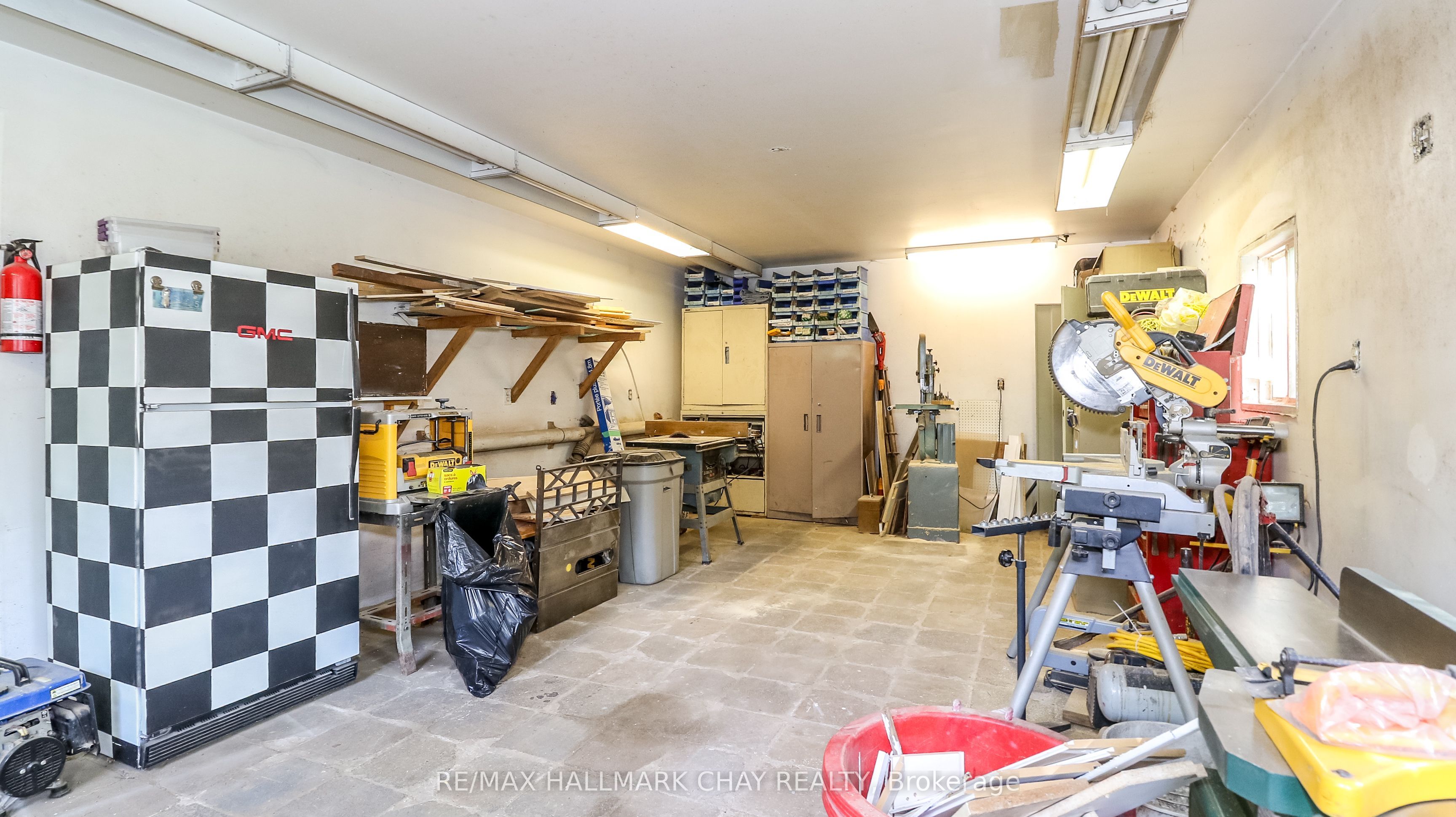 5142 30 Side Road Property Photo 41