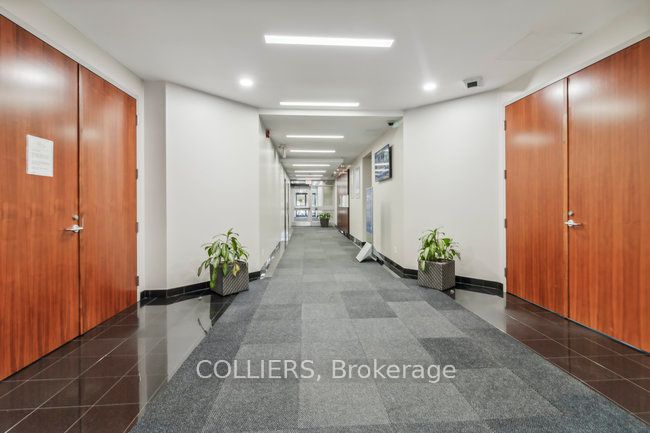 #700 - 7030 Woodbine Avenue Property Photo 3
