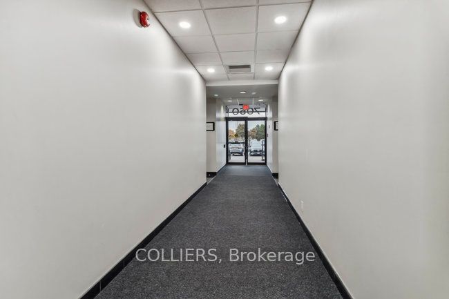 #700 - 7030 Woodbine Avenue Property Photo 6