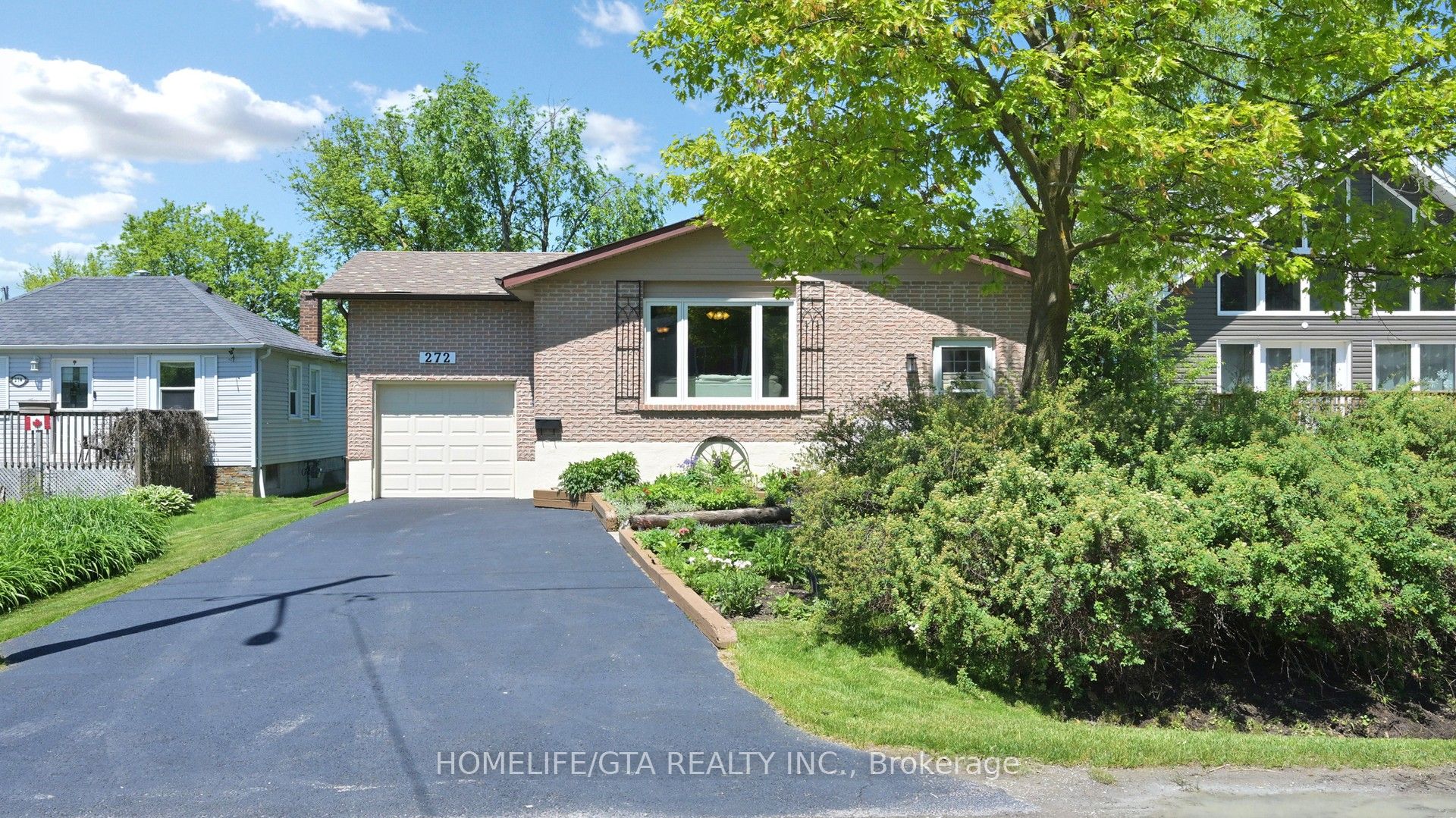 272 Parkwood Ave Property Photo 1