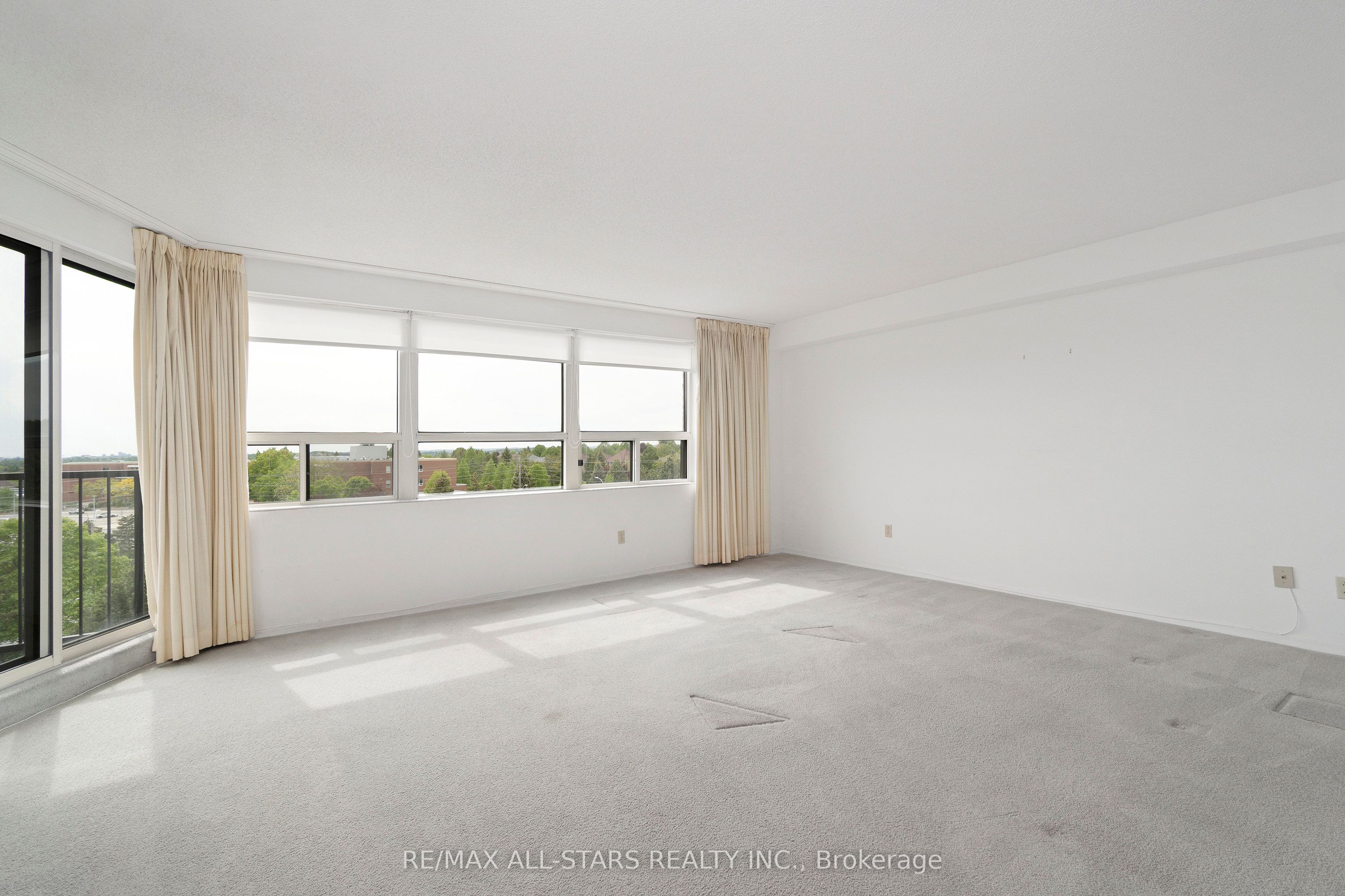 2 Raymerville Drive 718 Property Photo 9