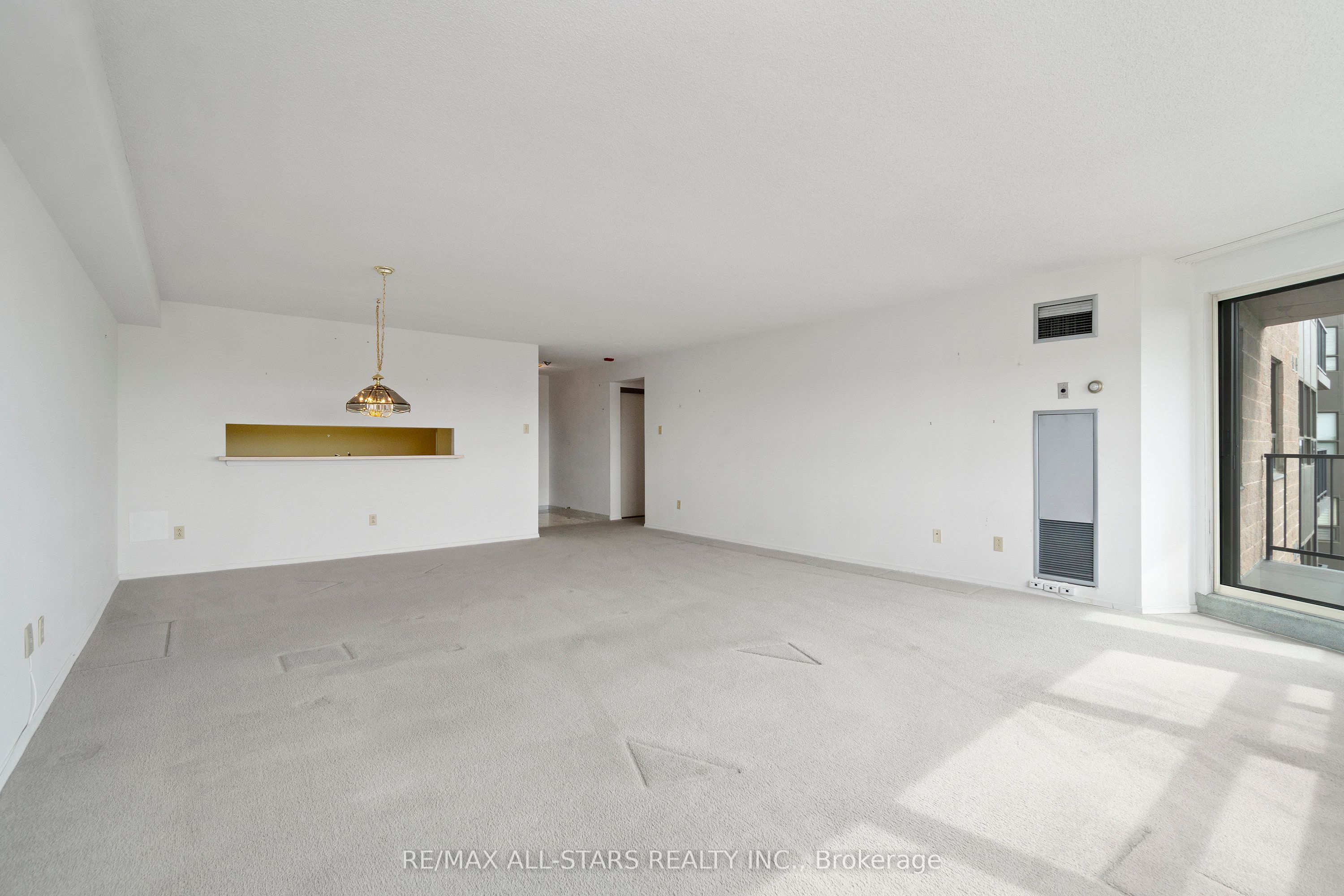 2 Raymerville Drive 718 Property Photo 12