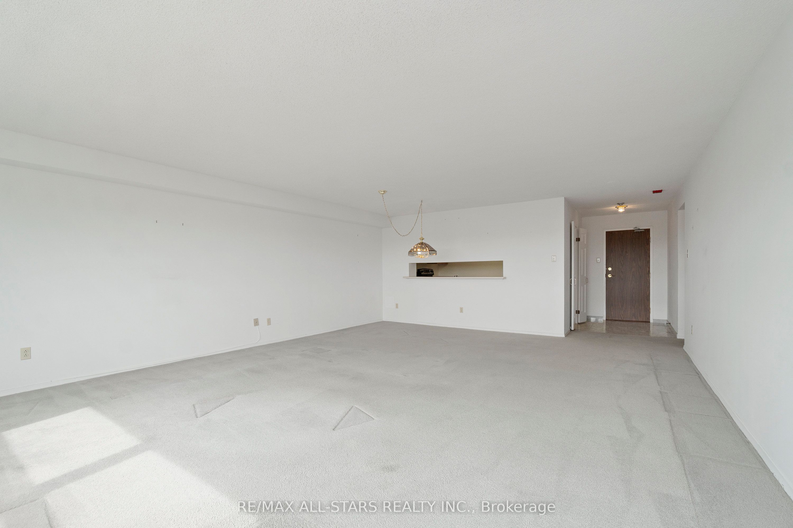 2 Raymerville Drive 718 Property Photo 13