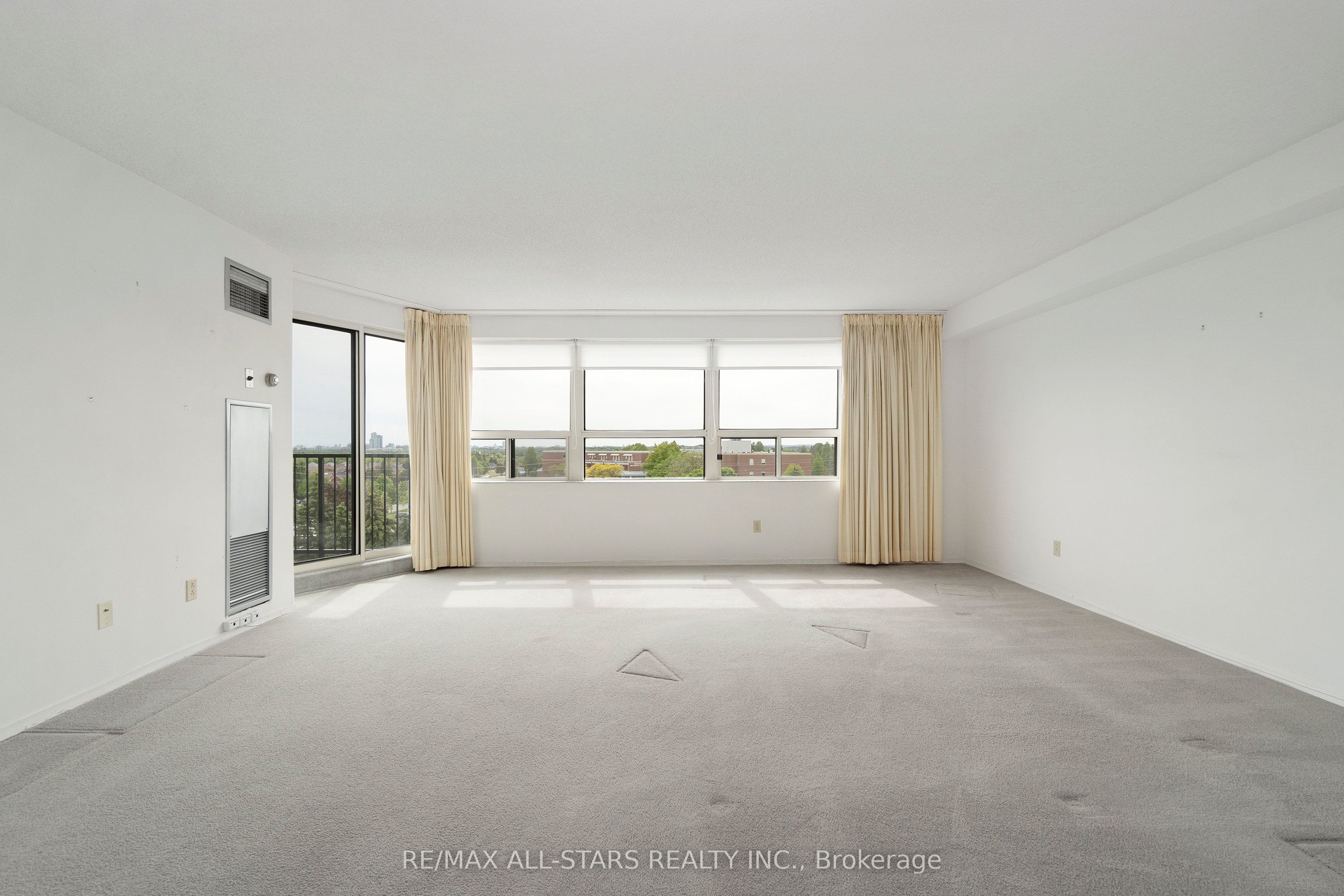 2 Raymerville Drive 718 Property Photo 14