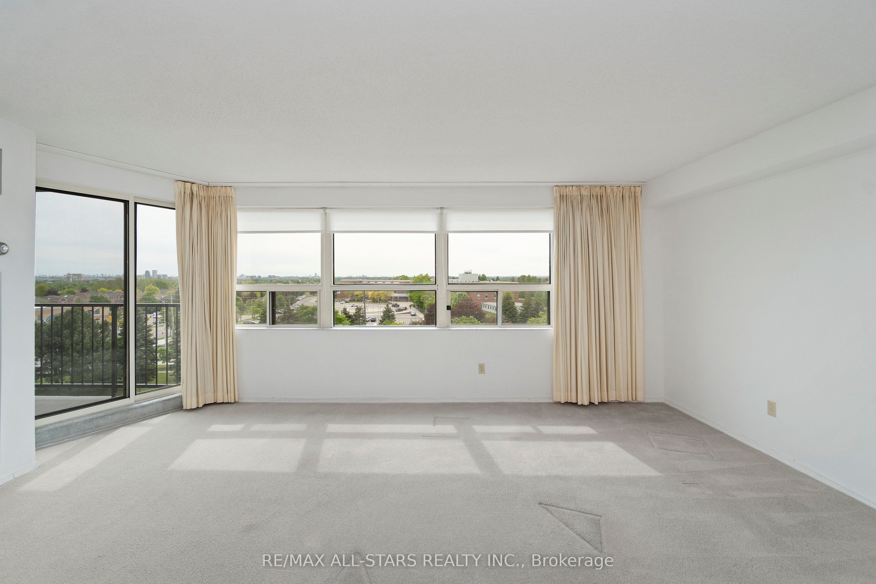 2 Raymerville Drive 718 Property Photo 32
