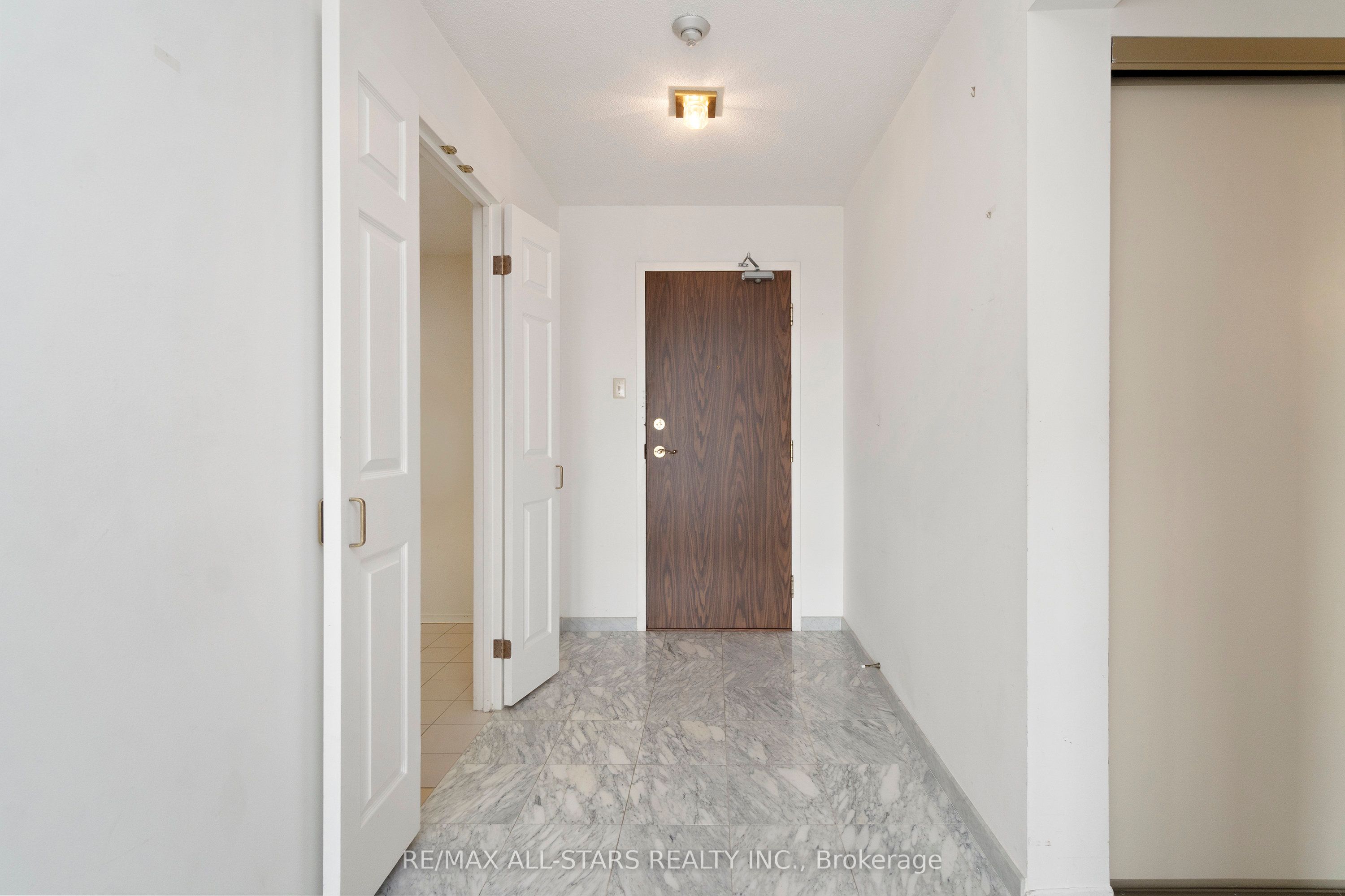 2 Raymerville Drive 718 Property Photo 36