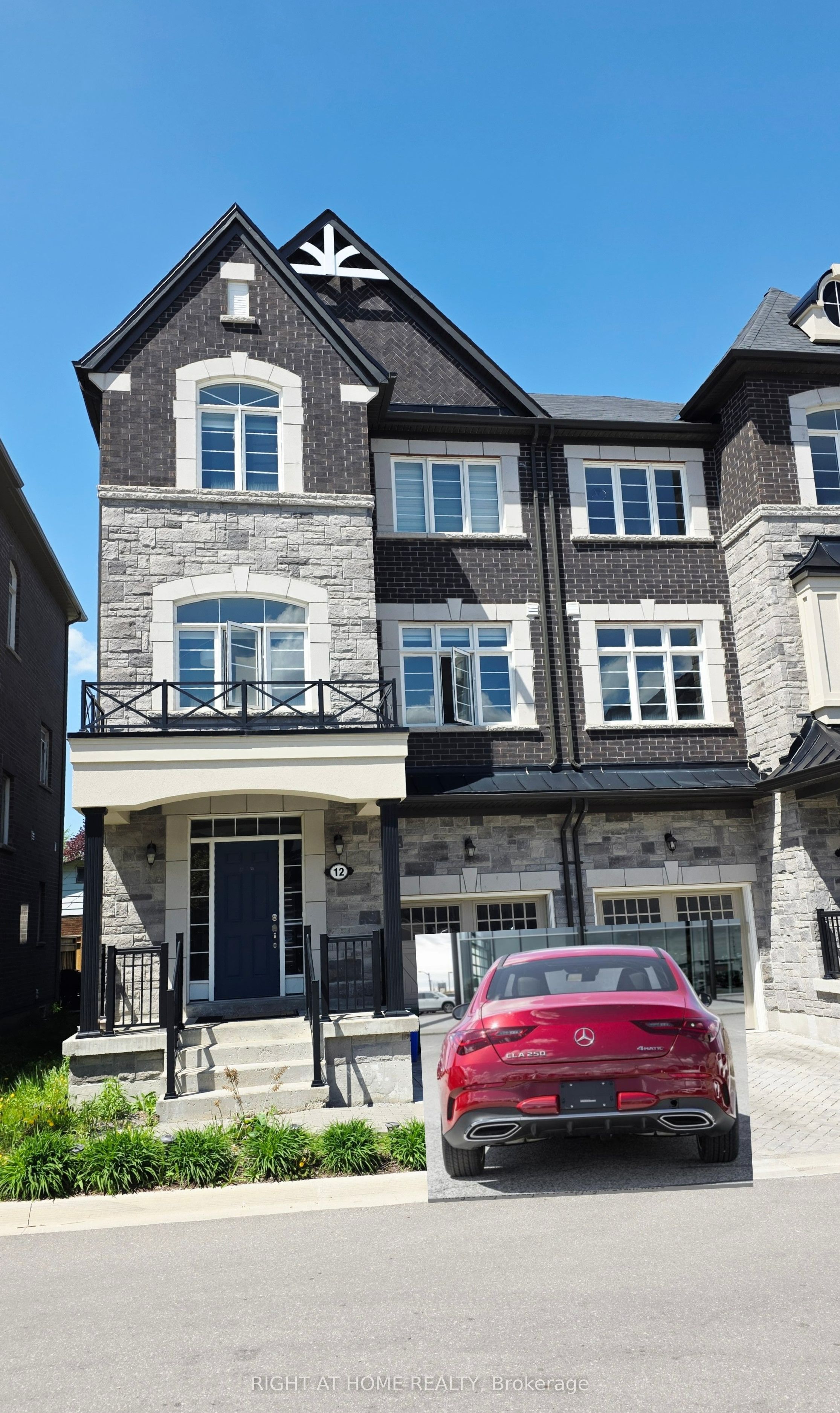 12 Globemaster Lane Property Photo 1