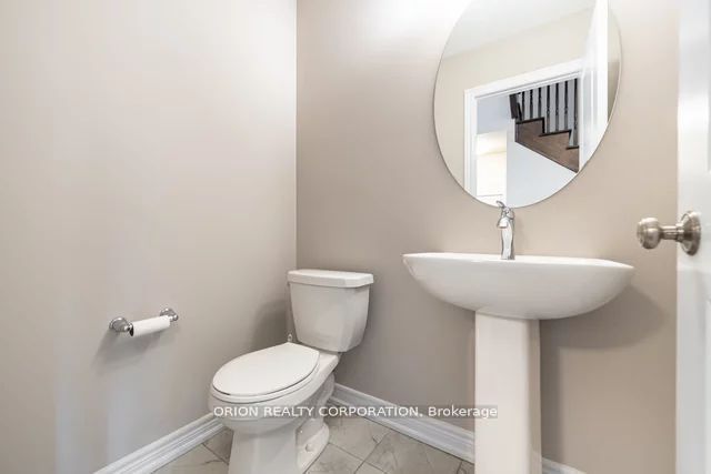 53 Clifford Crescent Property Photo 15