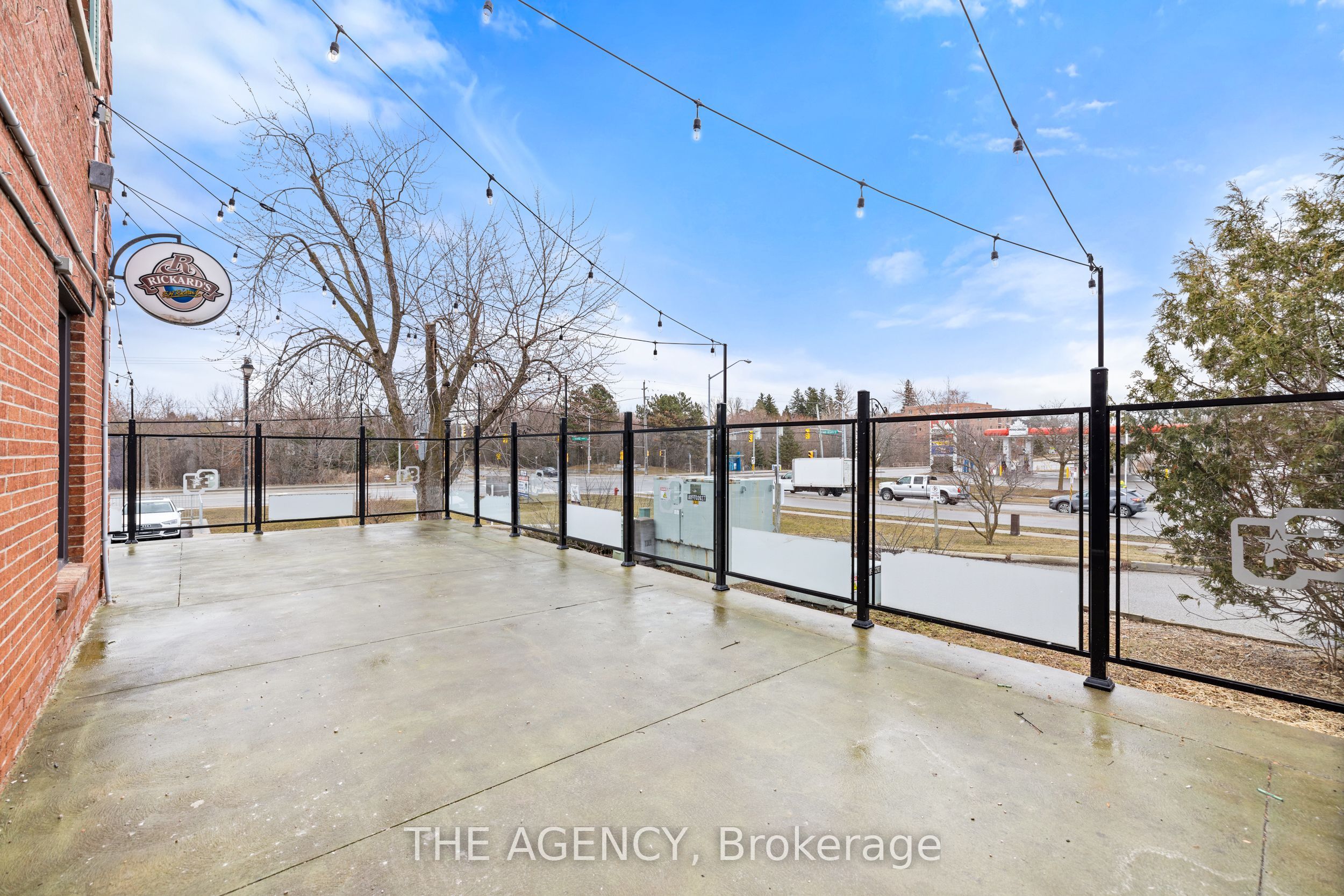 2 Orchard Heights Blvd Property Photo 6