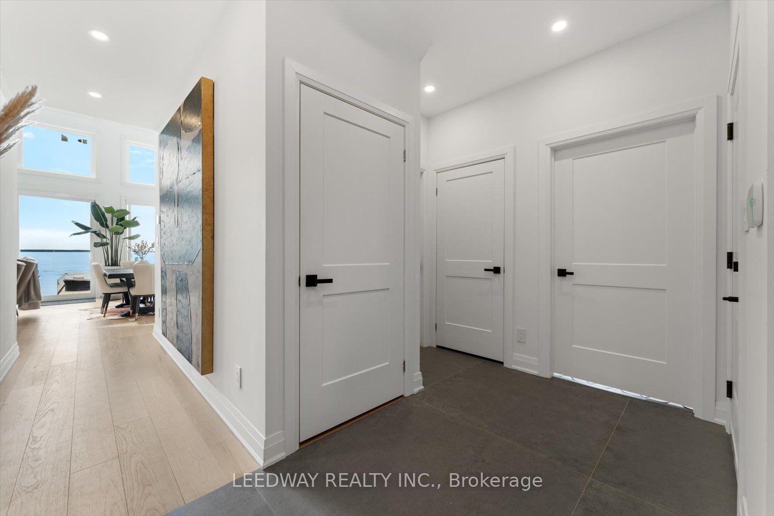 24410 Thorah Park Boulevard Property Photo 7