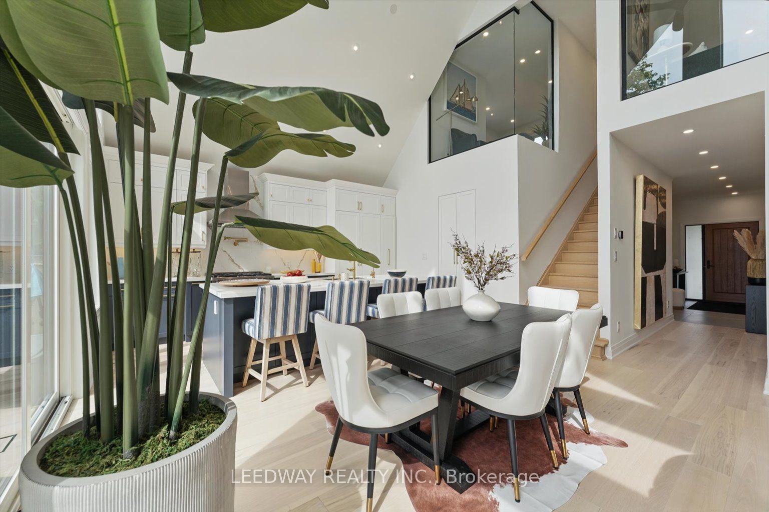 24410 Thorah Park Boulevard Property Photo 12