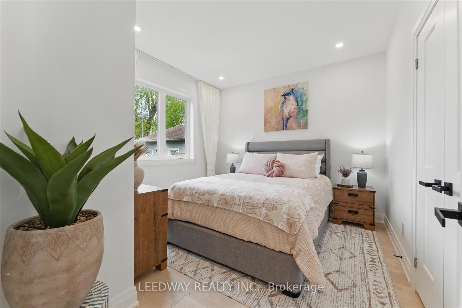 24410 Thorah Park Boulevard Property Photo 22