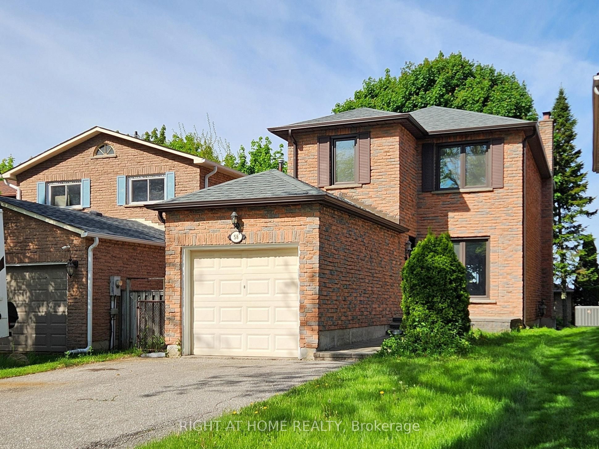 58 Mercer Crescent Property Photo 1