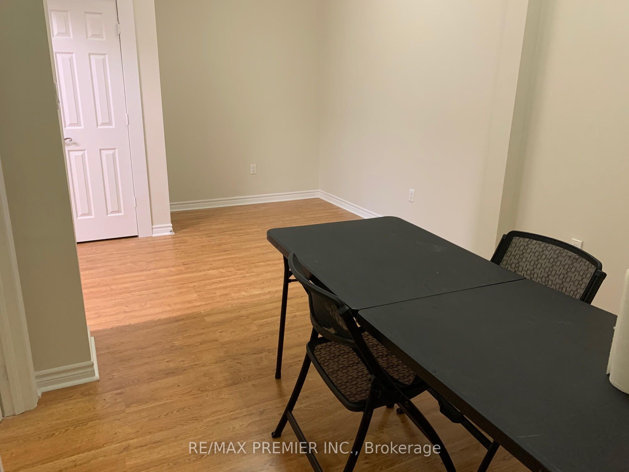 136 Winges Rd Property Photo 4