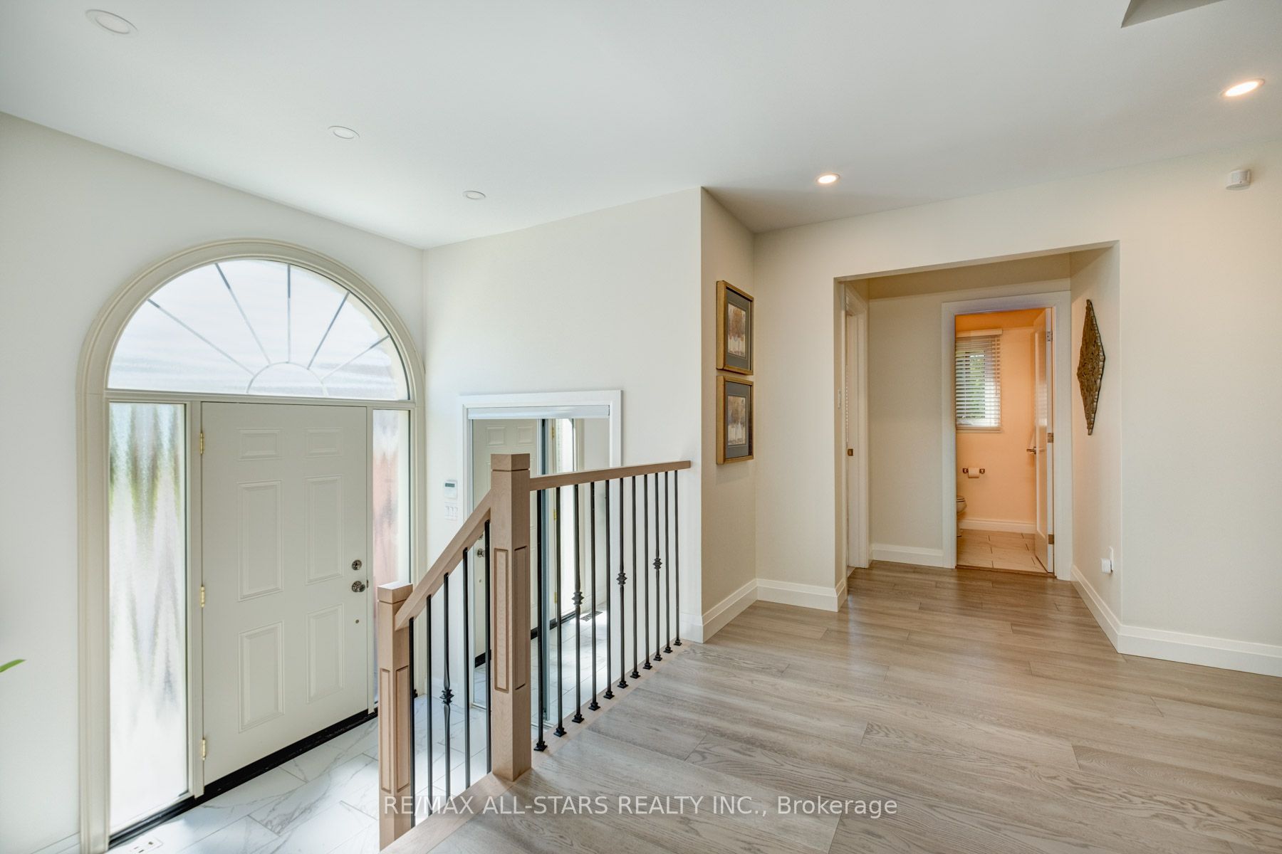 67 Autumn Way Property Photo 4