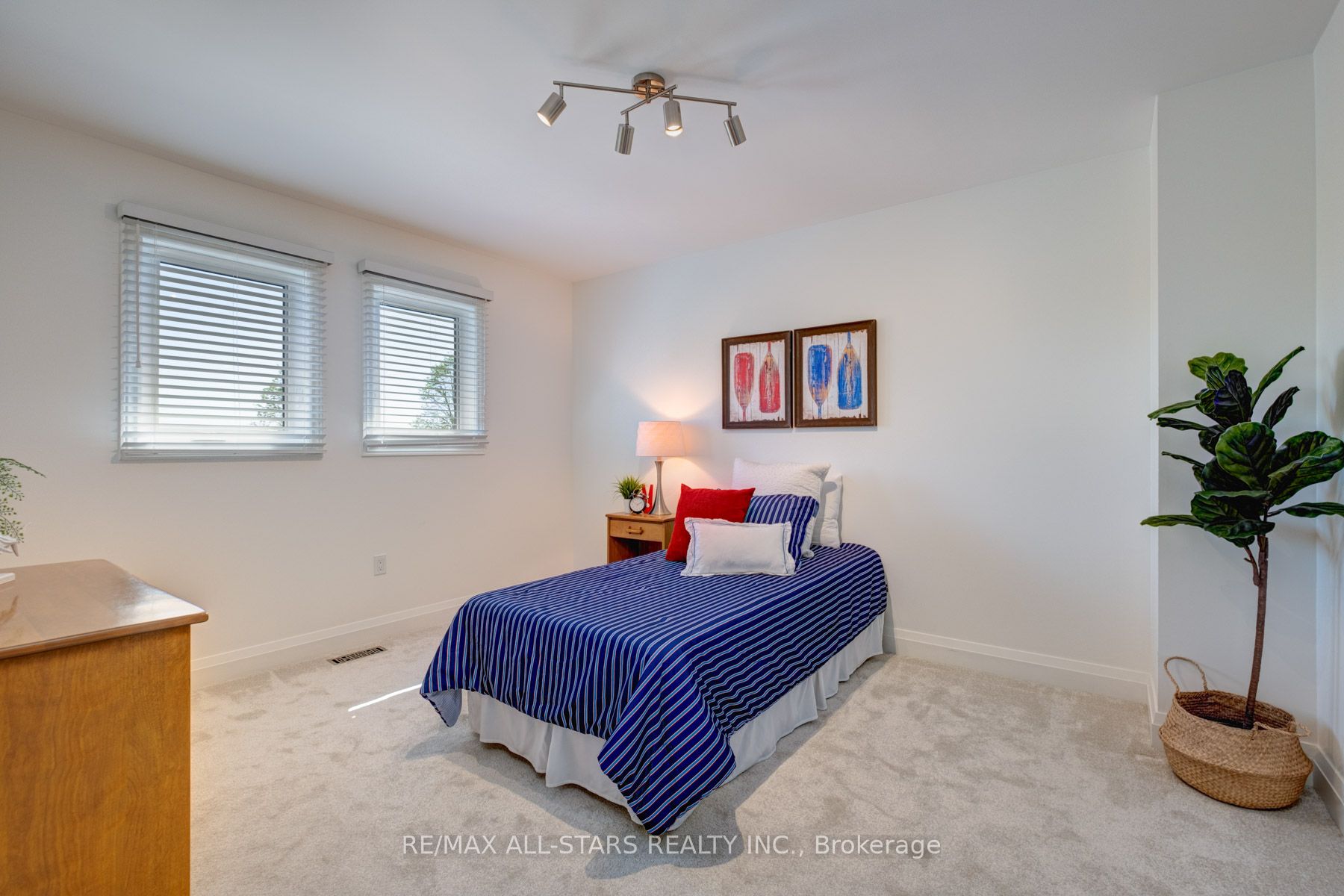 67 Autumn Way Property Photo 22
