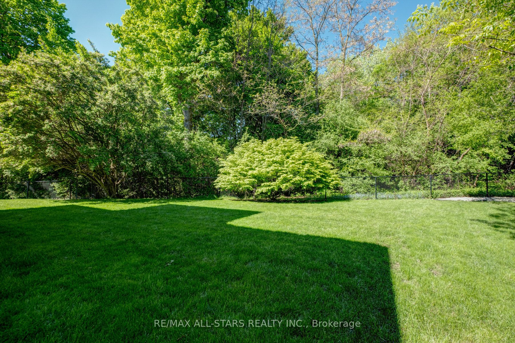 67 Autumn Way Property Photo 32
