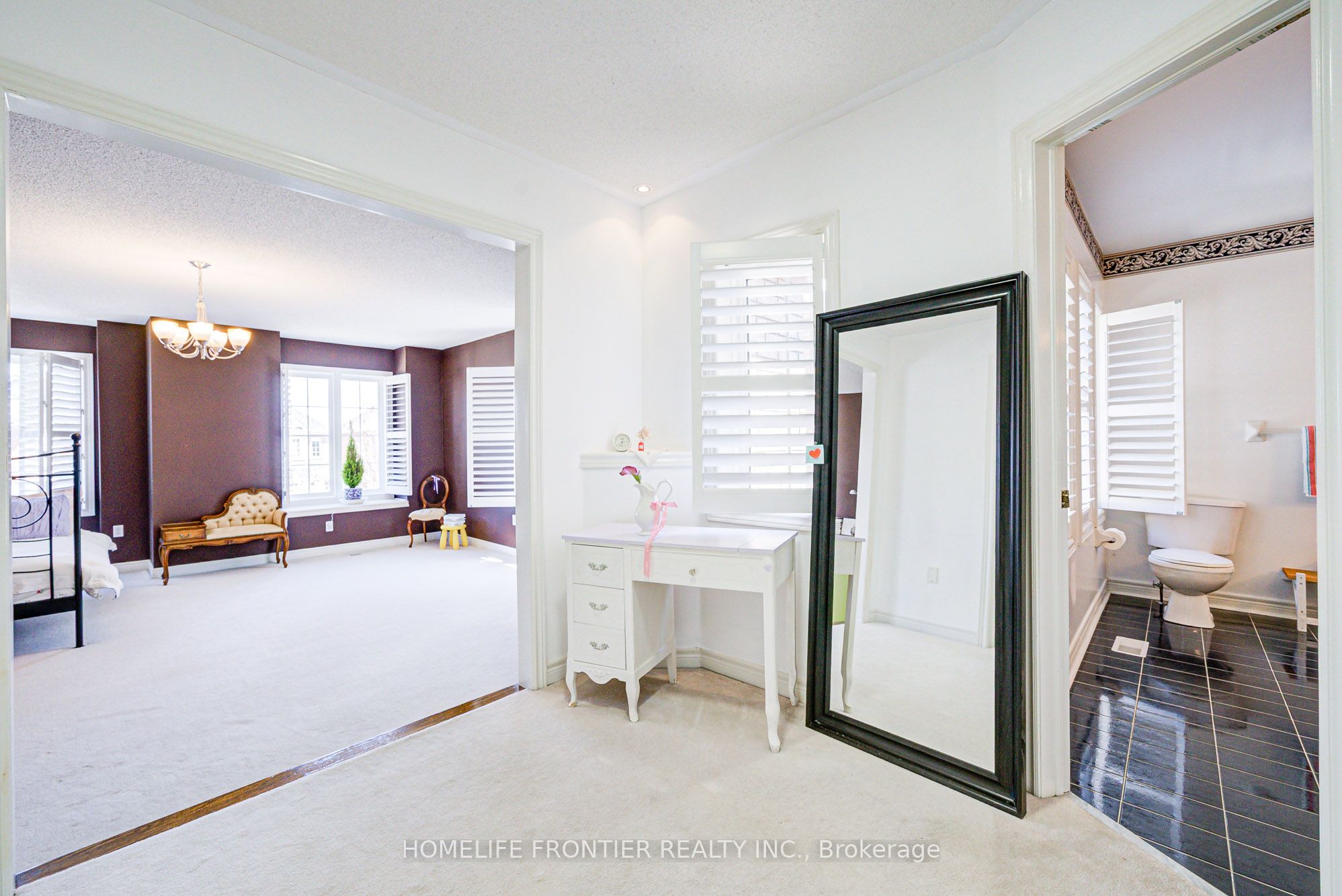 190 Forestwood Street Property Photo 23