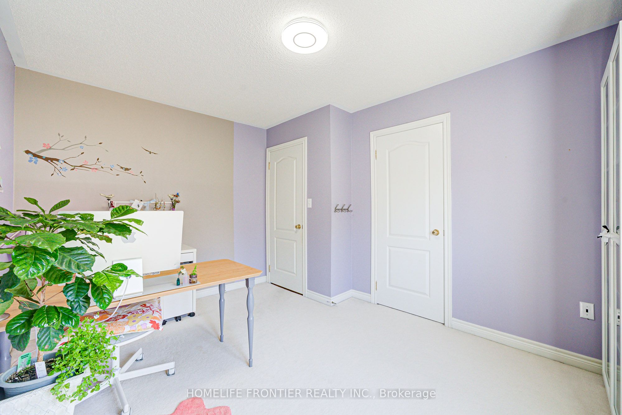 190 Forestwood Street Property Photo 32