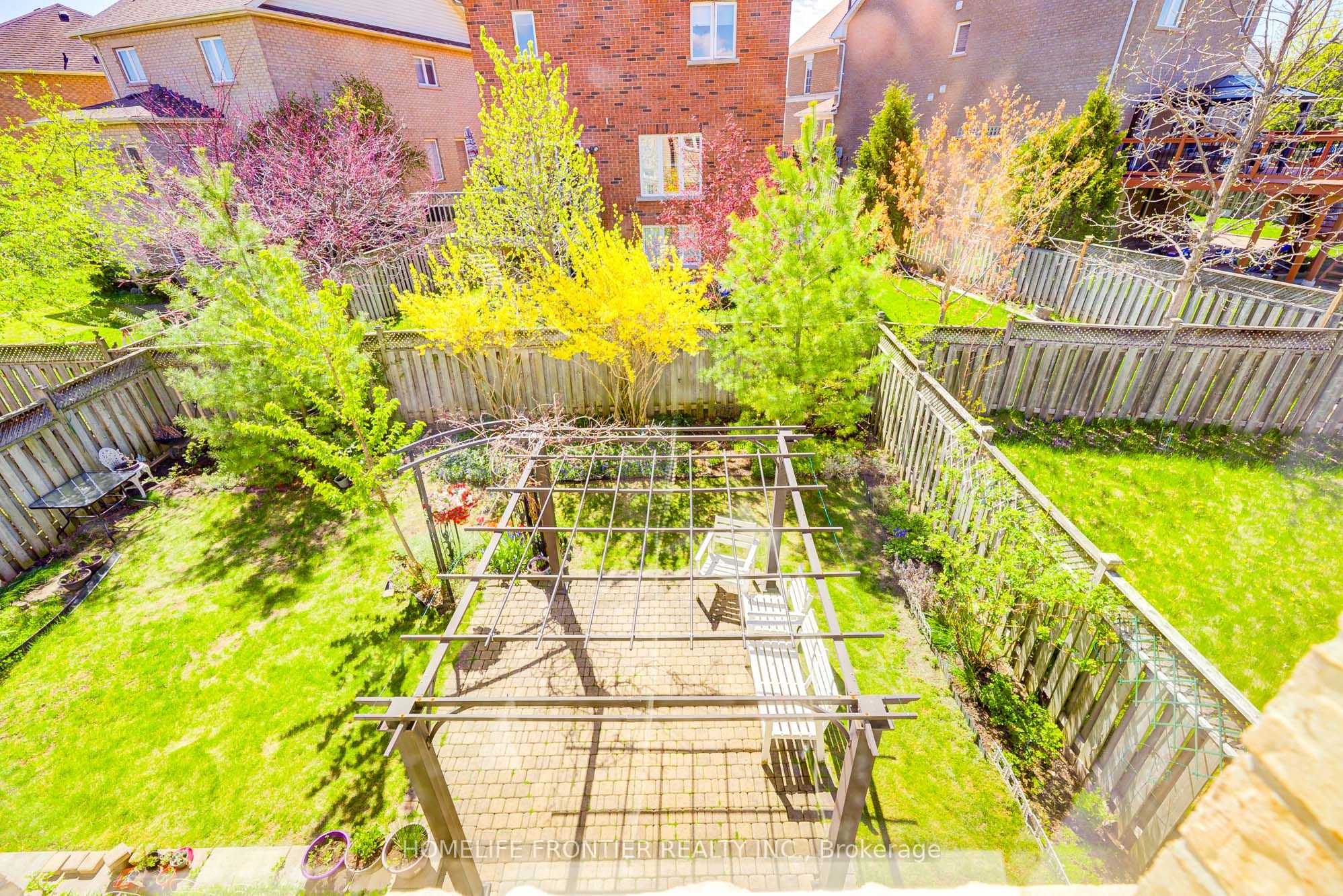 190 Forestwood Street Property Photo 38
