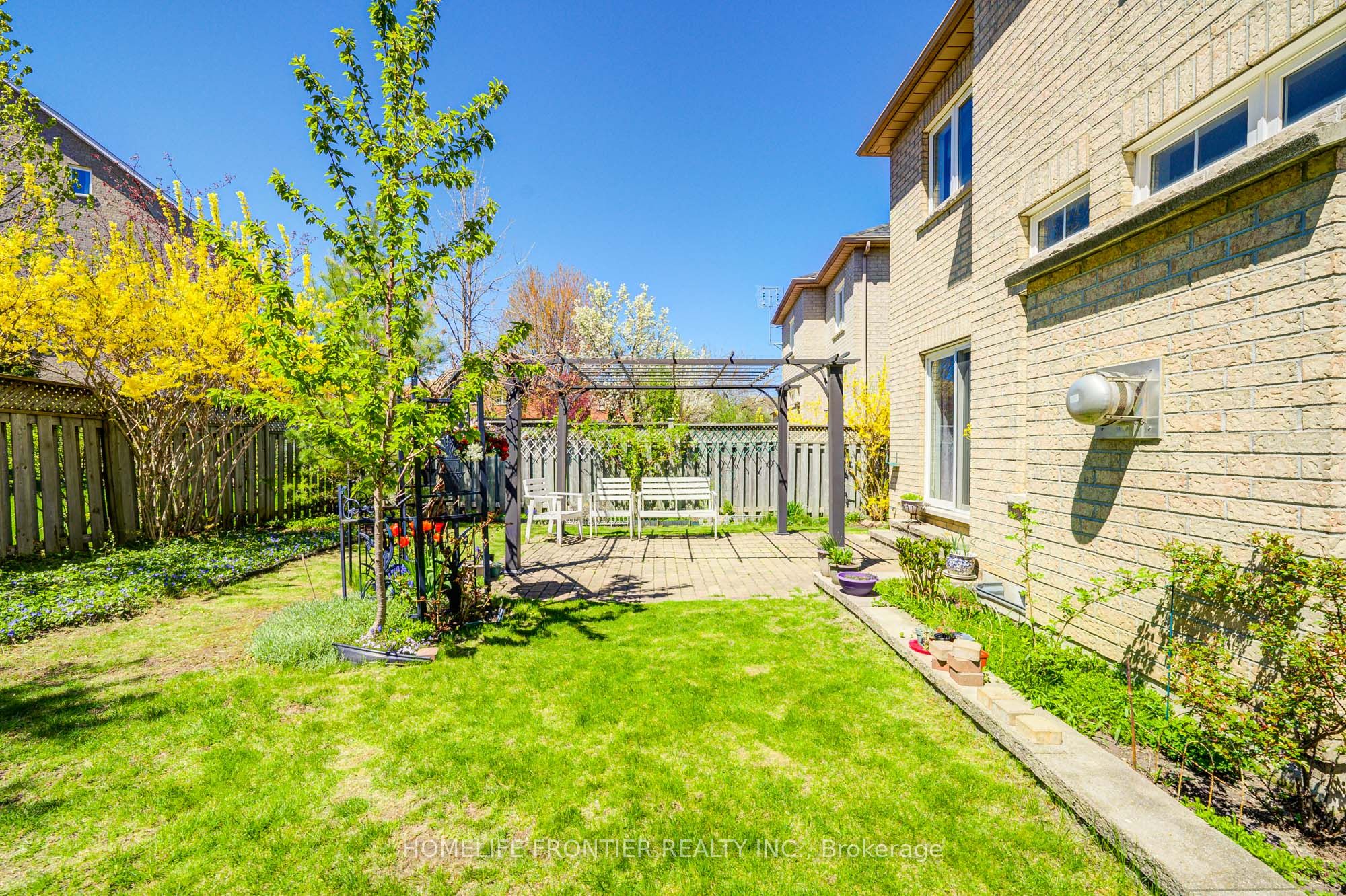 190 Forestwood Street Property Photo 42