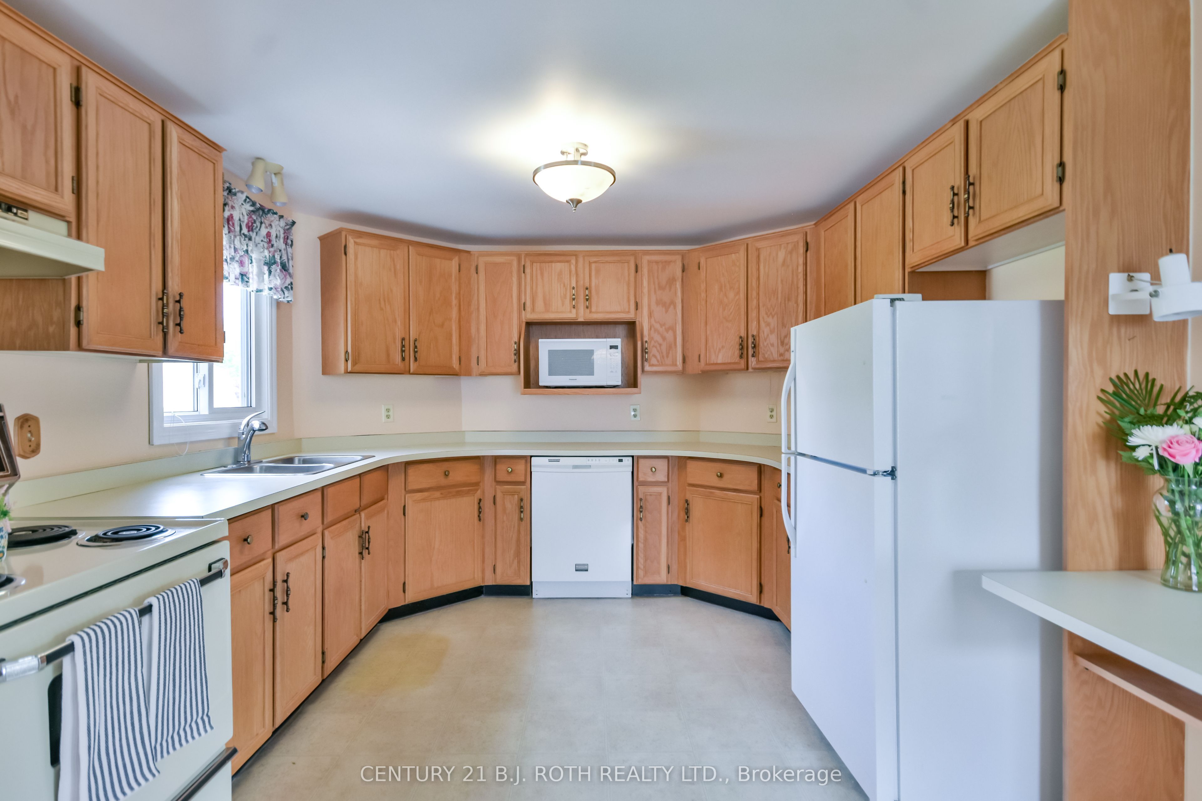4 Gander Cove Court Property Photo 7