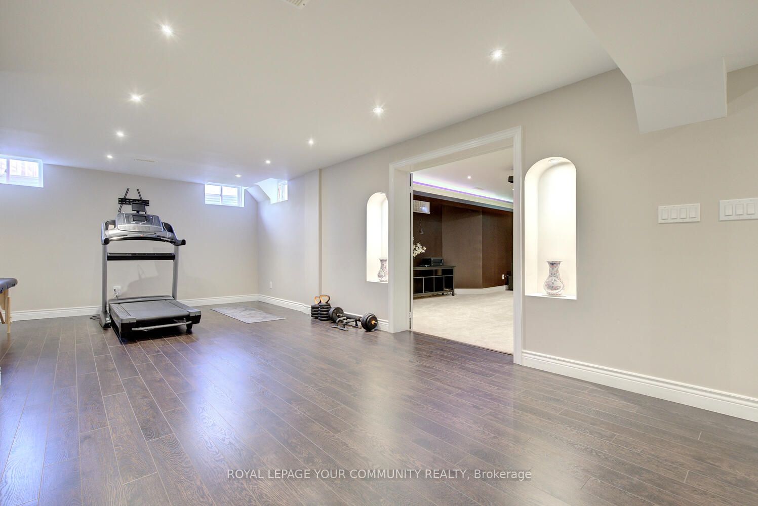 38 Alrob Court Property Photo 40
