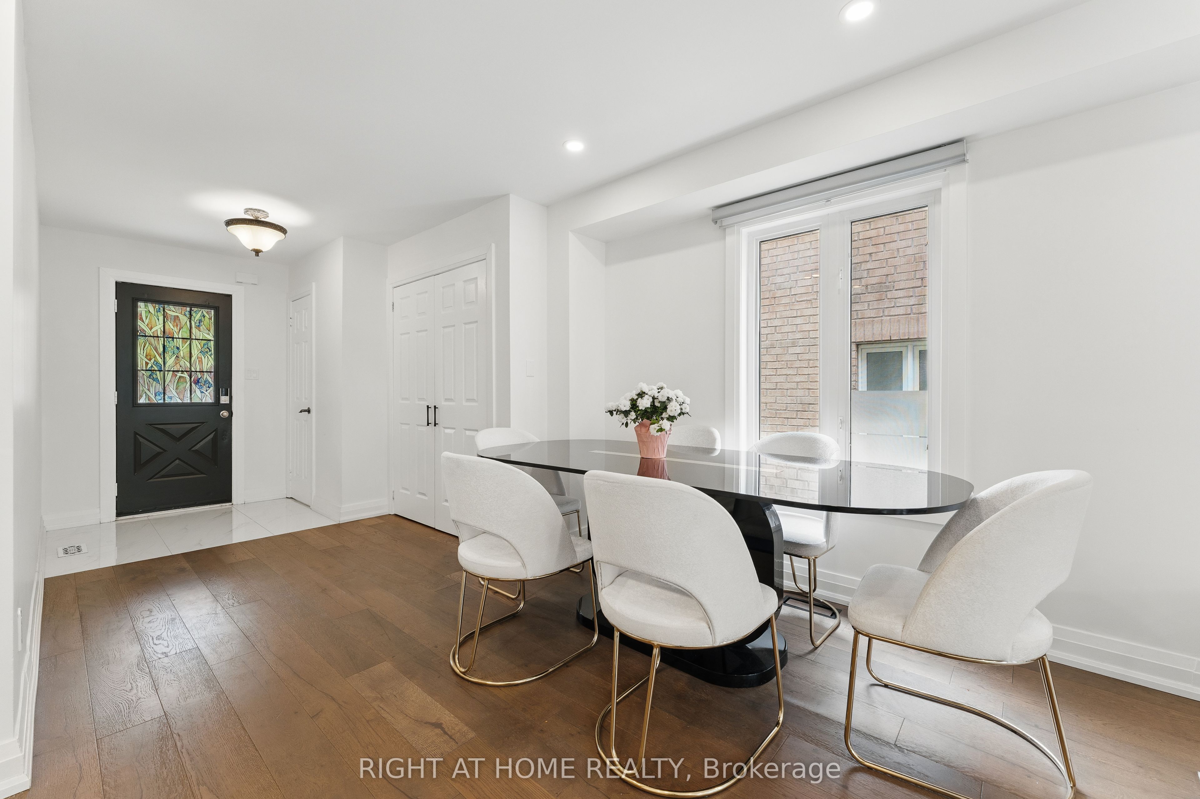 149 Coleridge Drive Property Photo 8