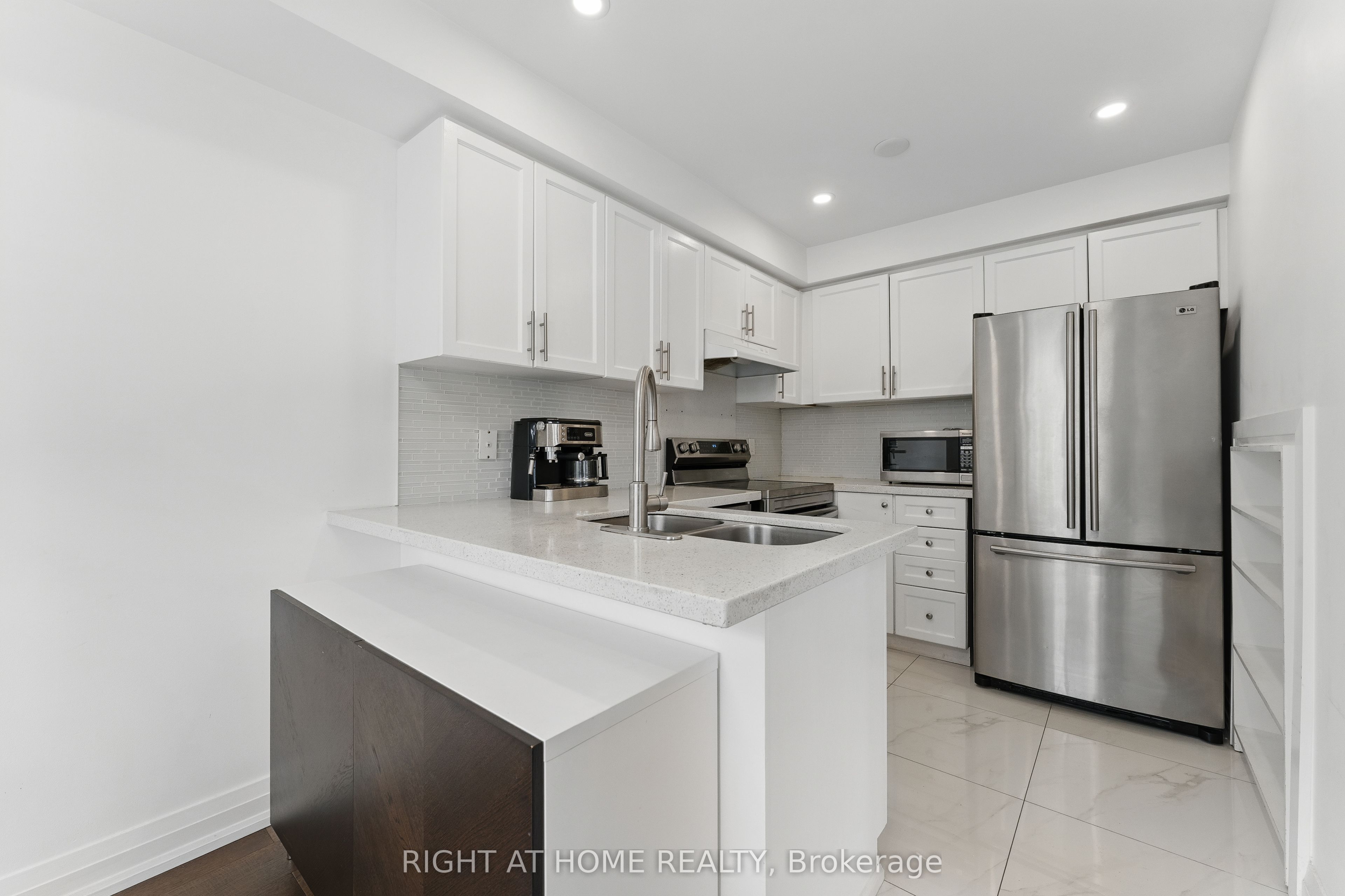 149 Coleridge Drive Property Photo 16