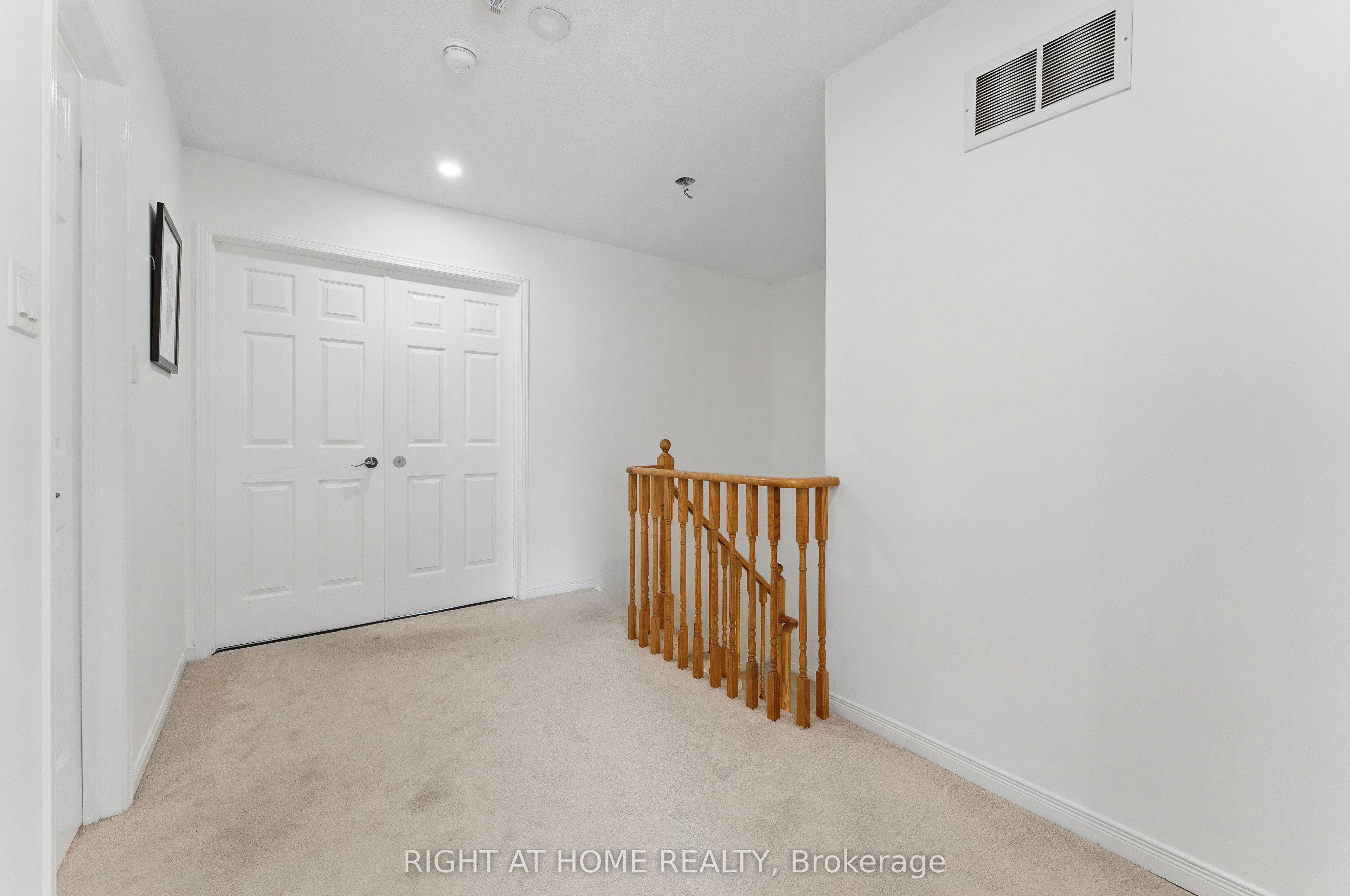 149 Coleridge Drive Property Photo 28