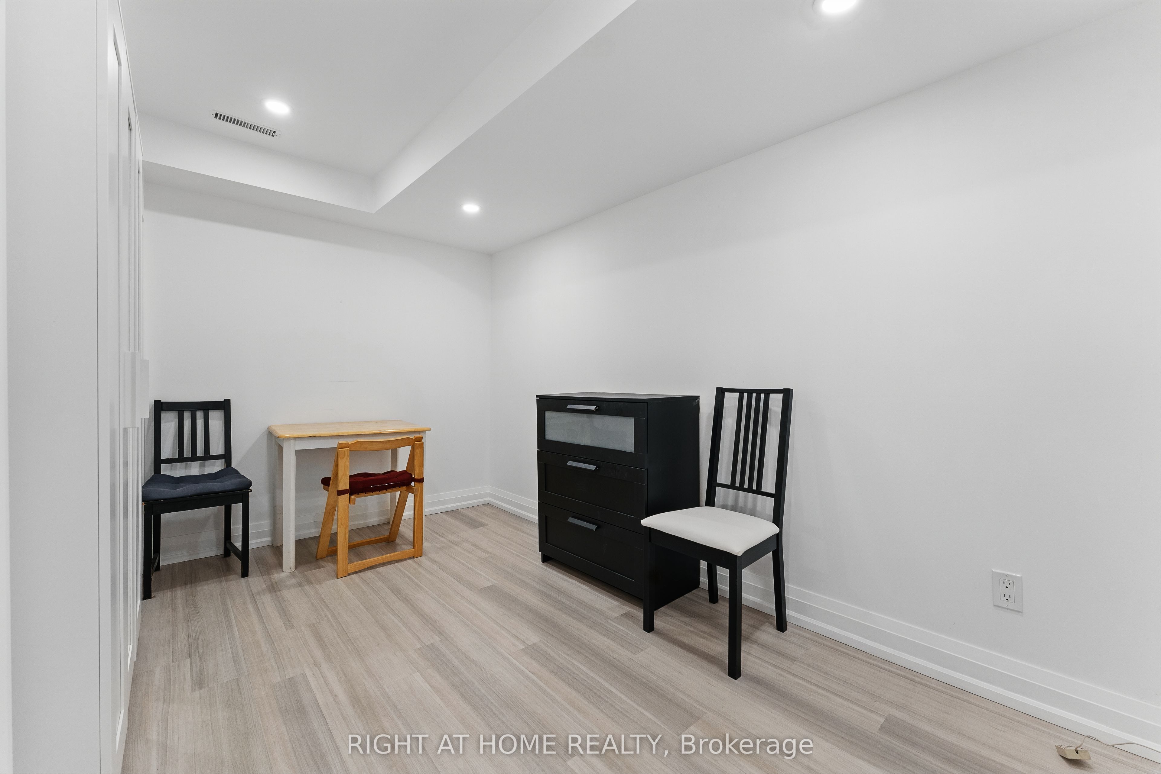 149 Coleridge Drive Property Photo 36