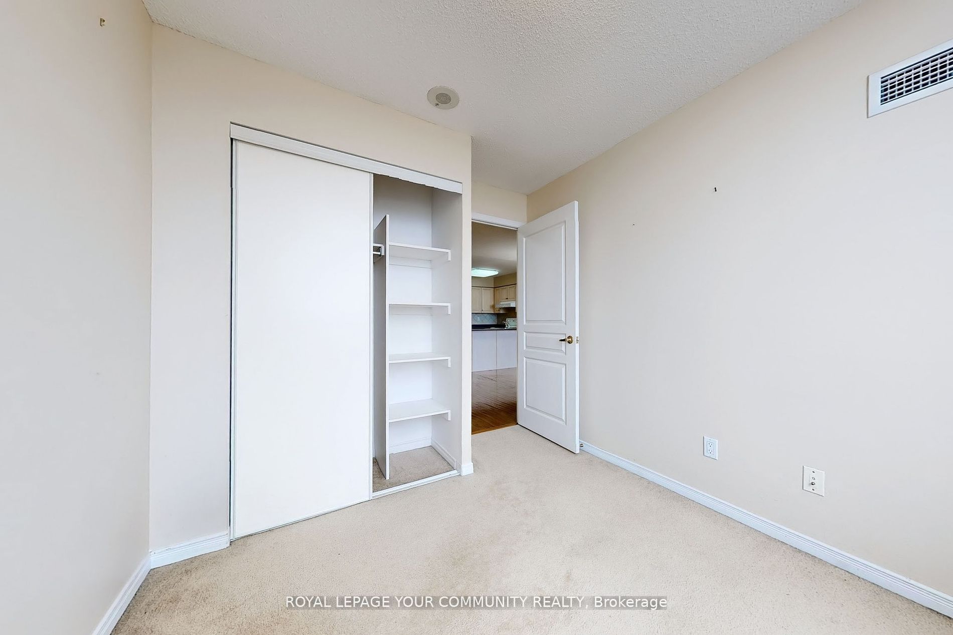 9 Northern Heights Drive 1003 Property Photo 23