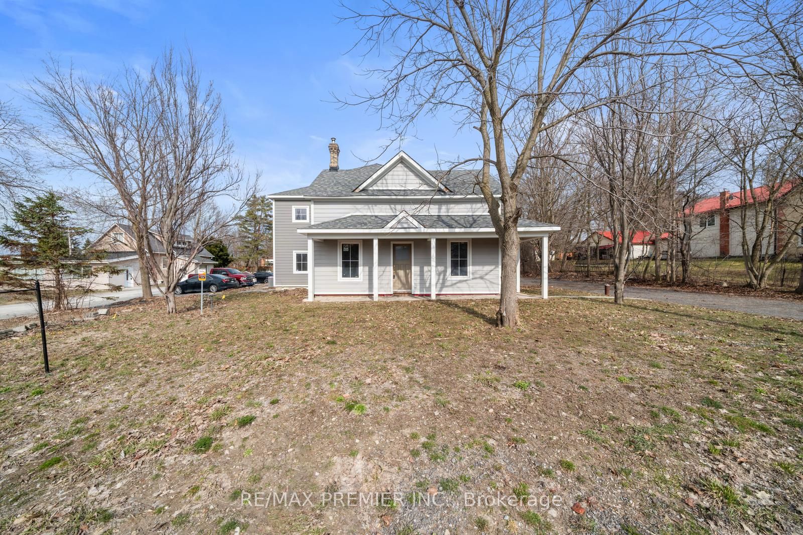 14635 Woodbine Avenue Property Photo 32