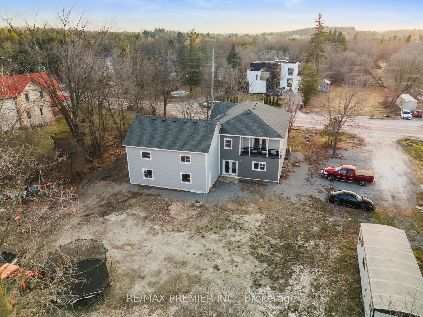 14635 Woodbine Avenue Property Photo 42