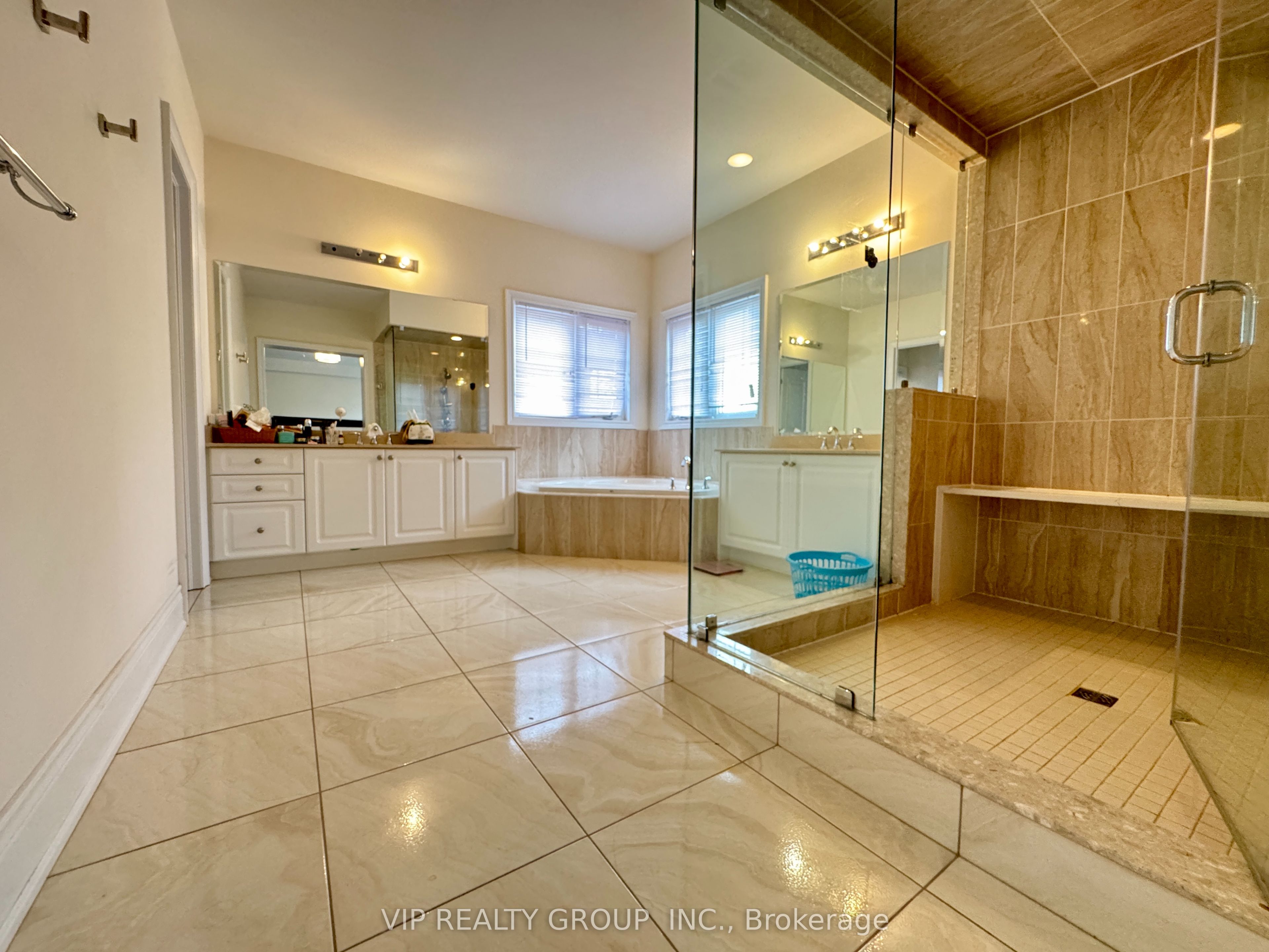 55 Yates Avenue Property Photo 12