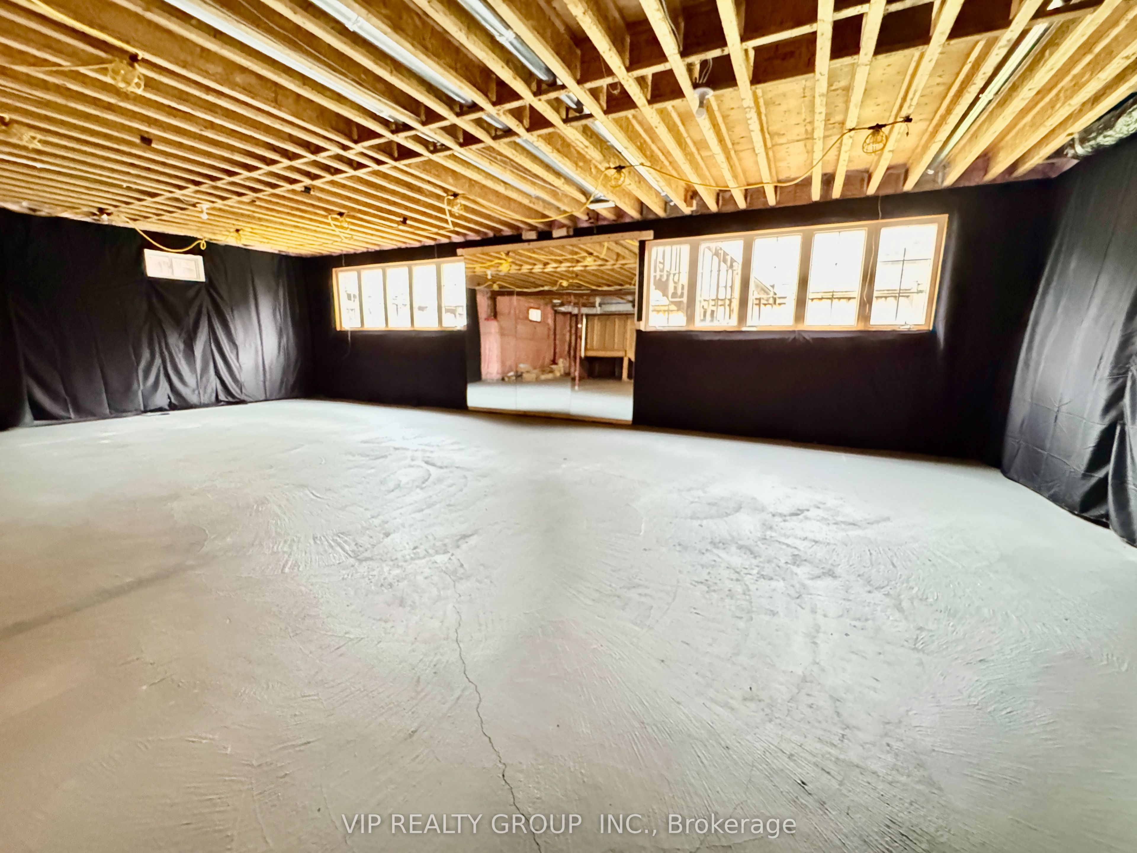 55 Yates Avenue Property Photo 17