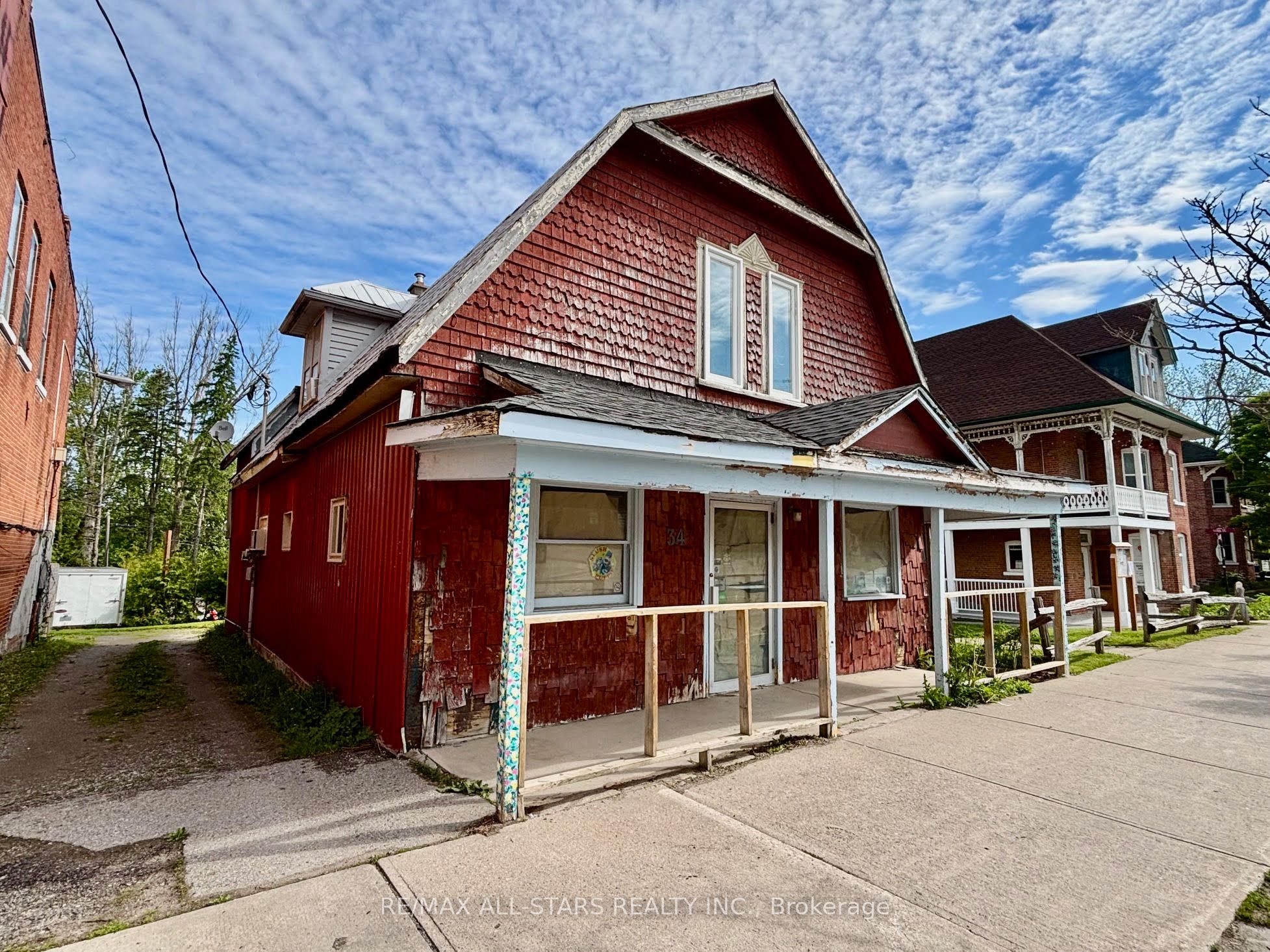 34 Cameron Street Property Photo 3