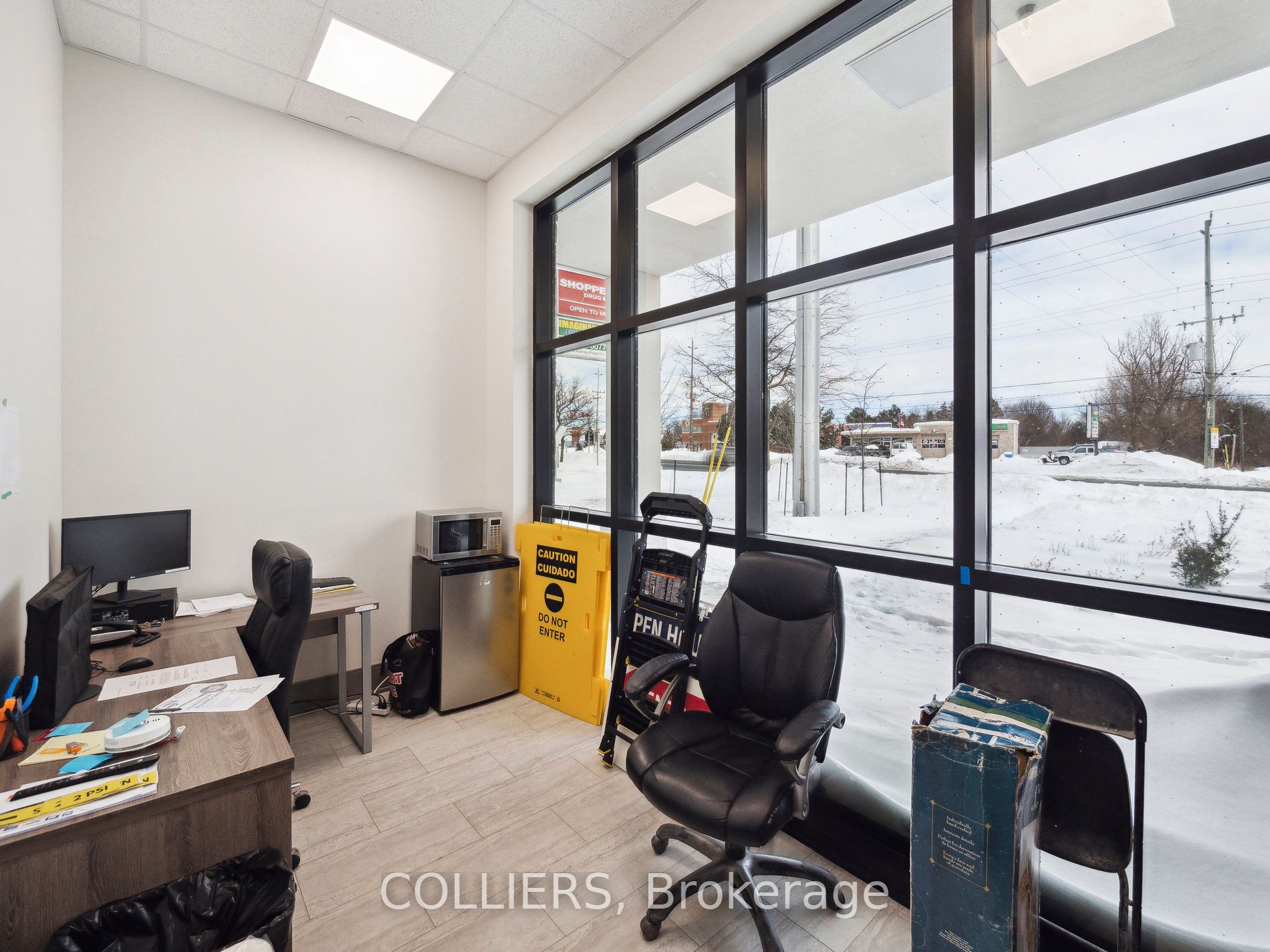 13042 Yonge St Property Photo 19