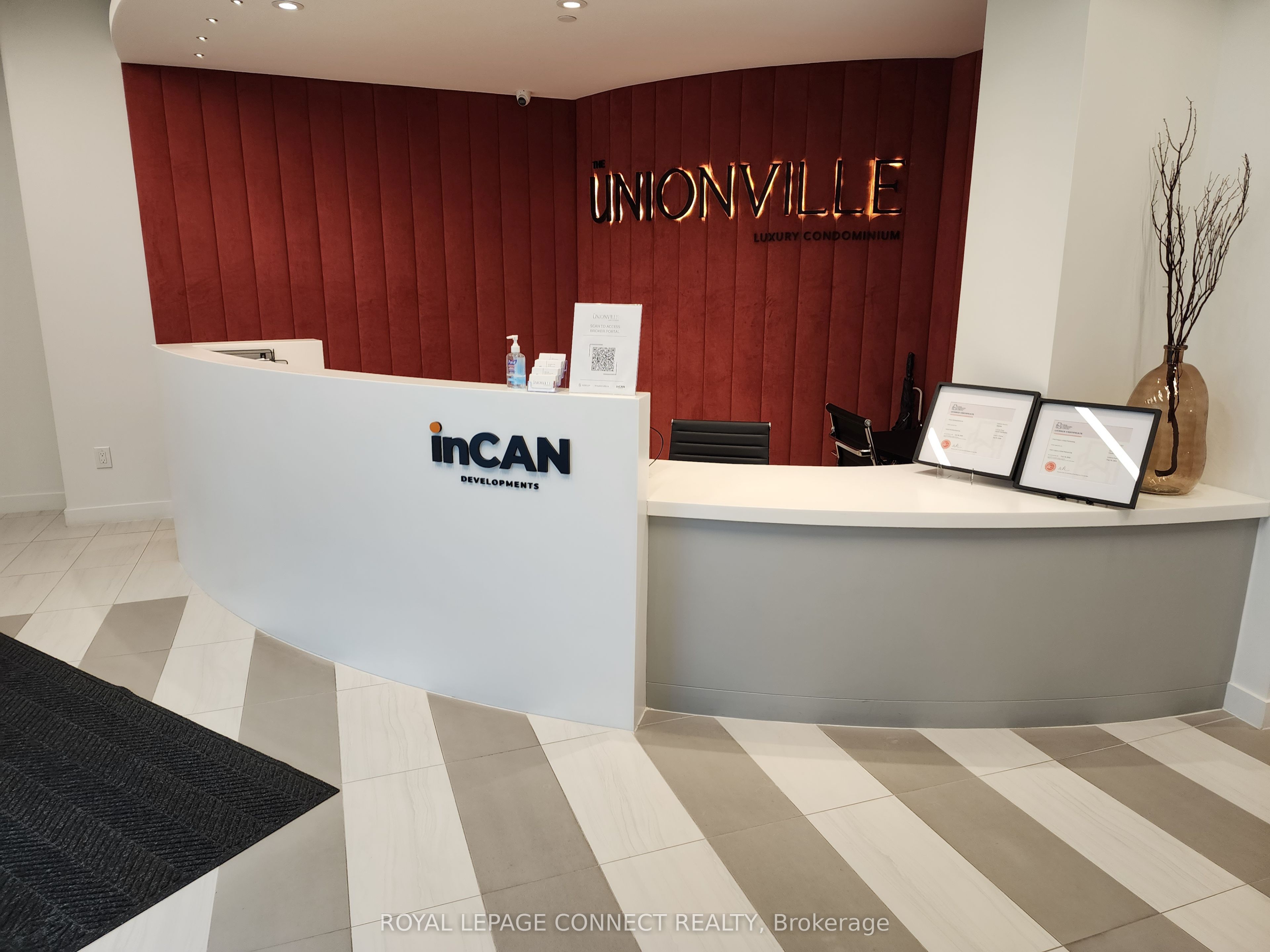 #a Property Photo 5