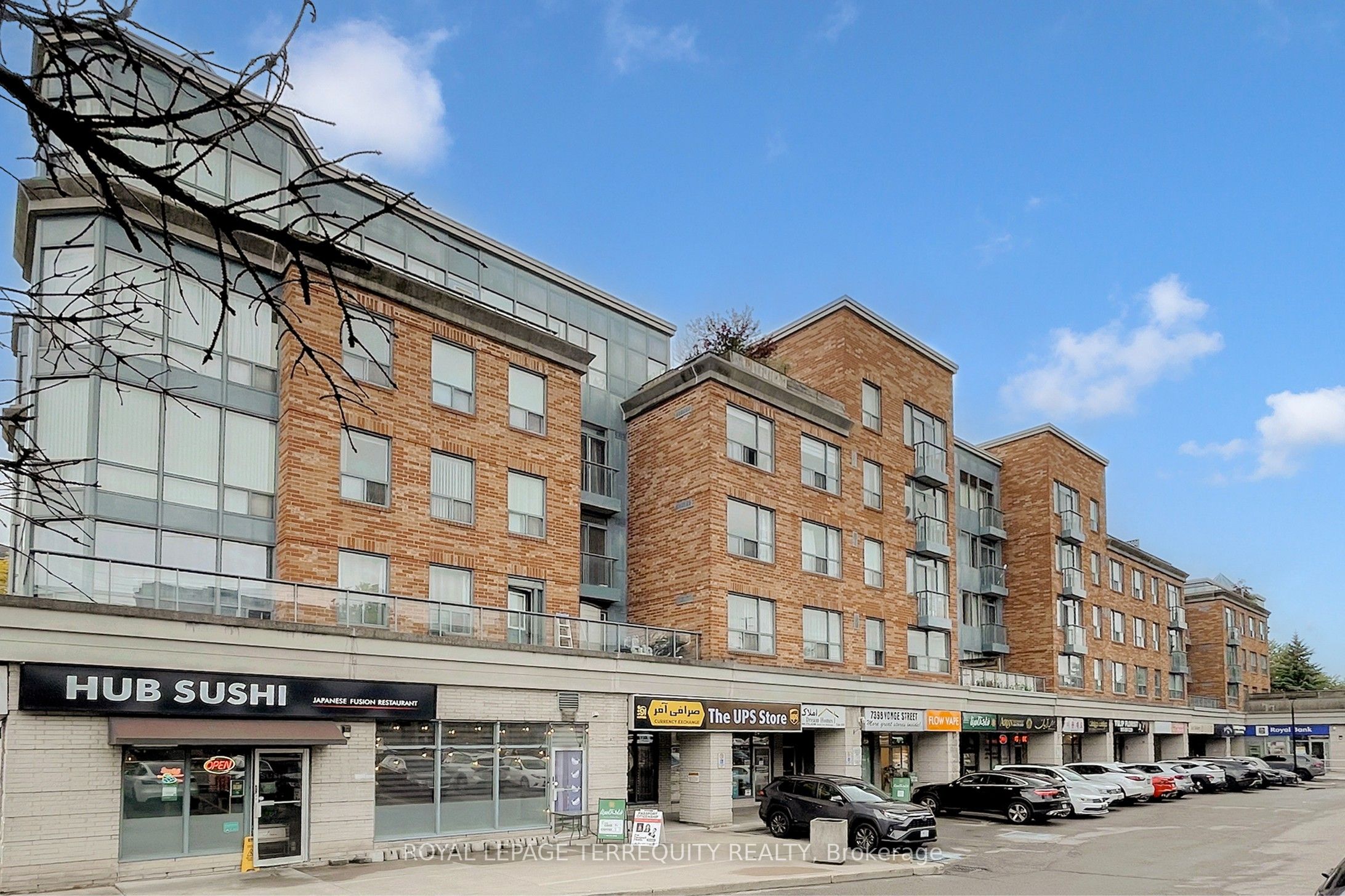 7398 Yonge Street 213 Property Photo 1