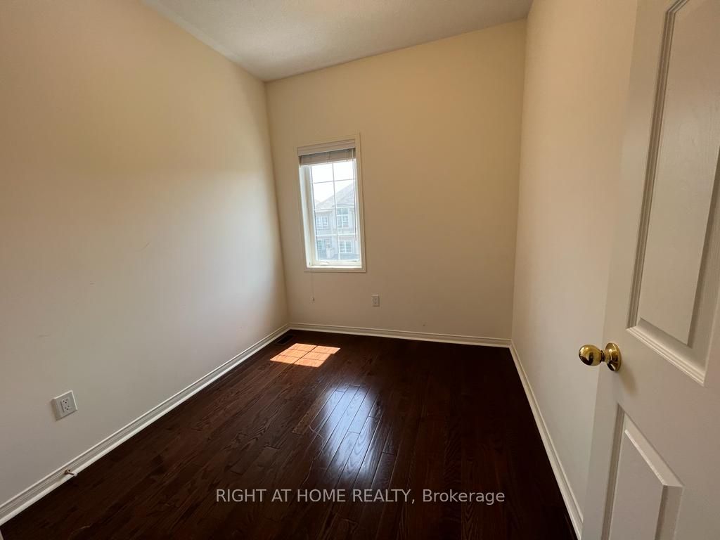 20 Mcgrath Avenue Property Photo 17