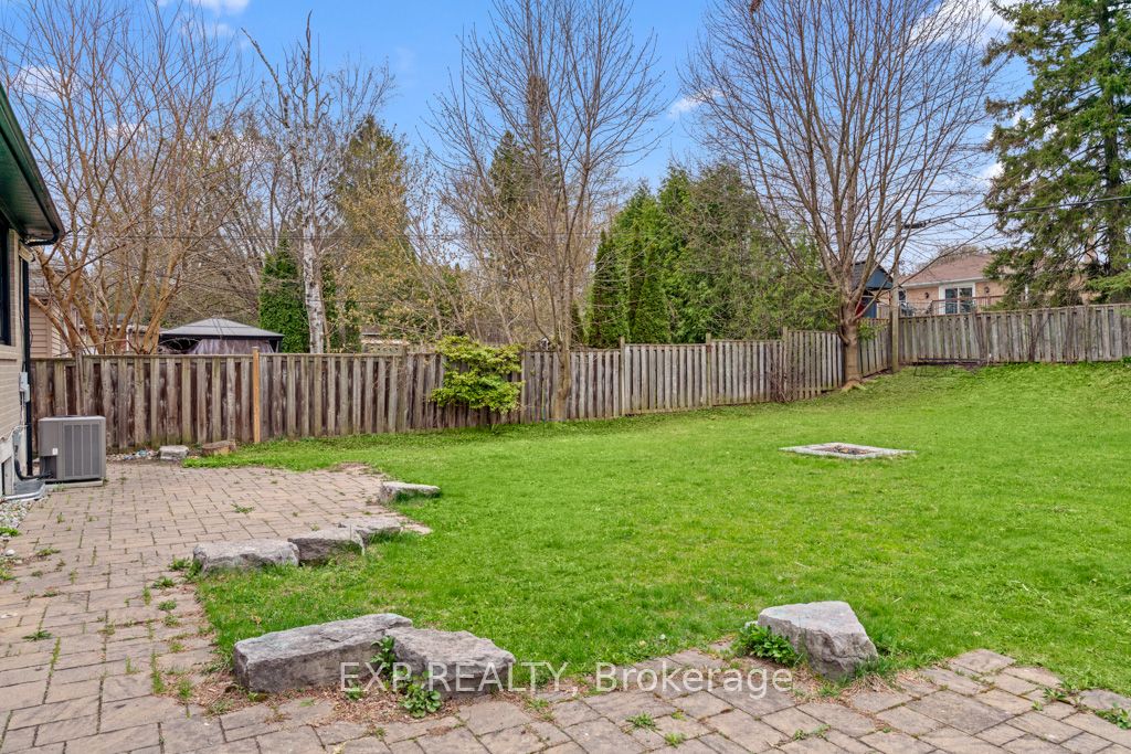 12 Davidson Road Property Photo 39