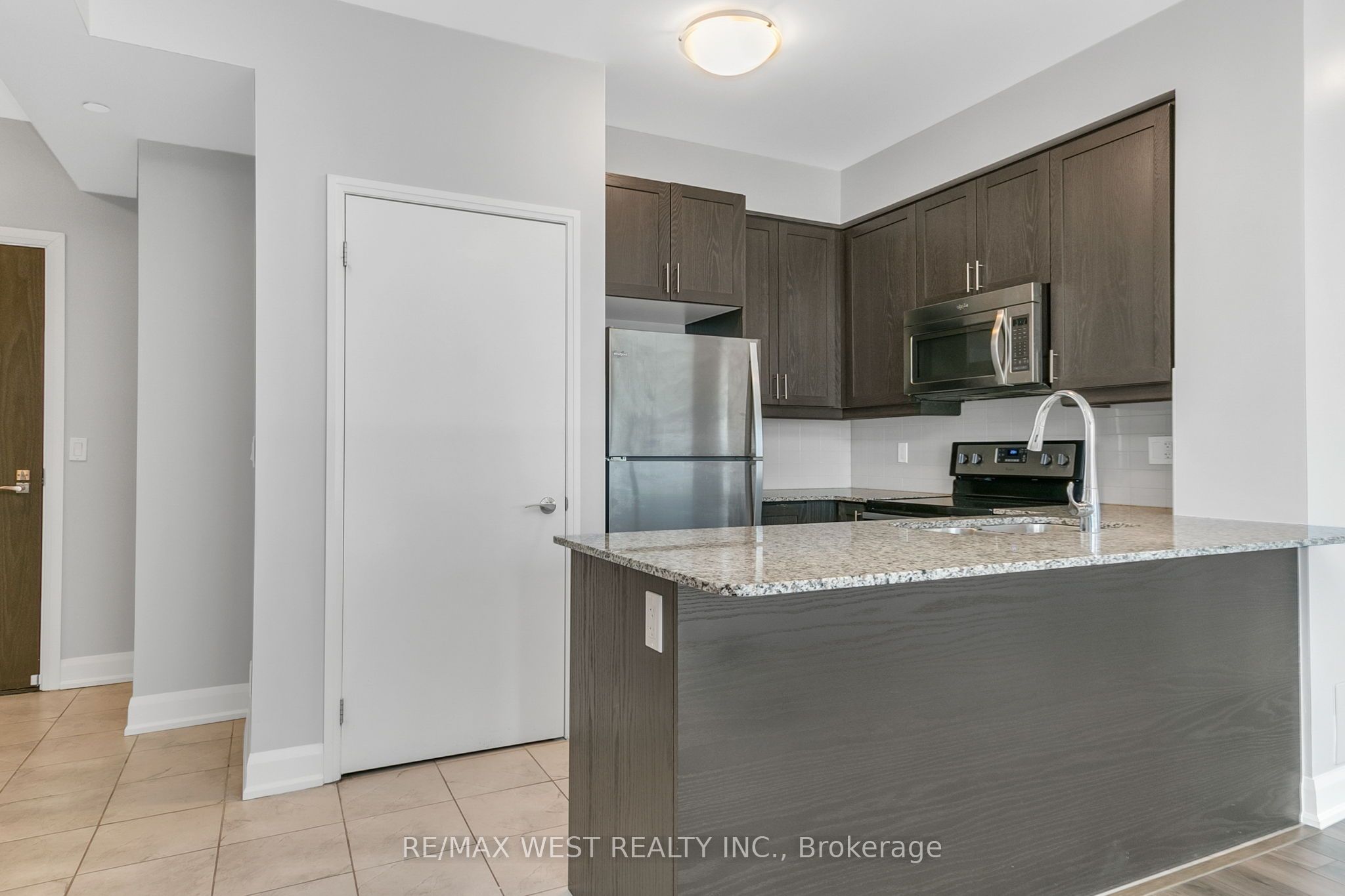 2910 Highway 7 N/a W 2605 Property Photo 9