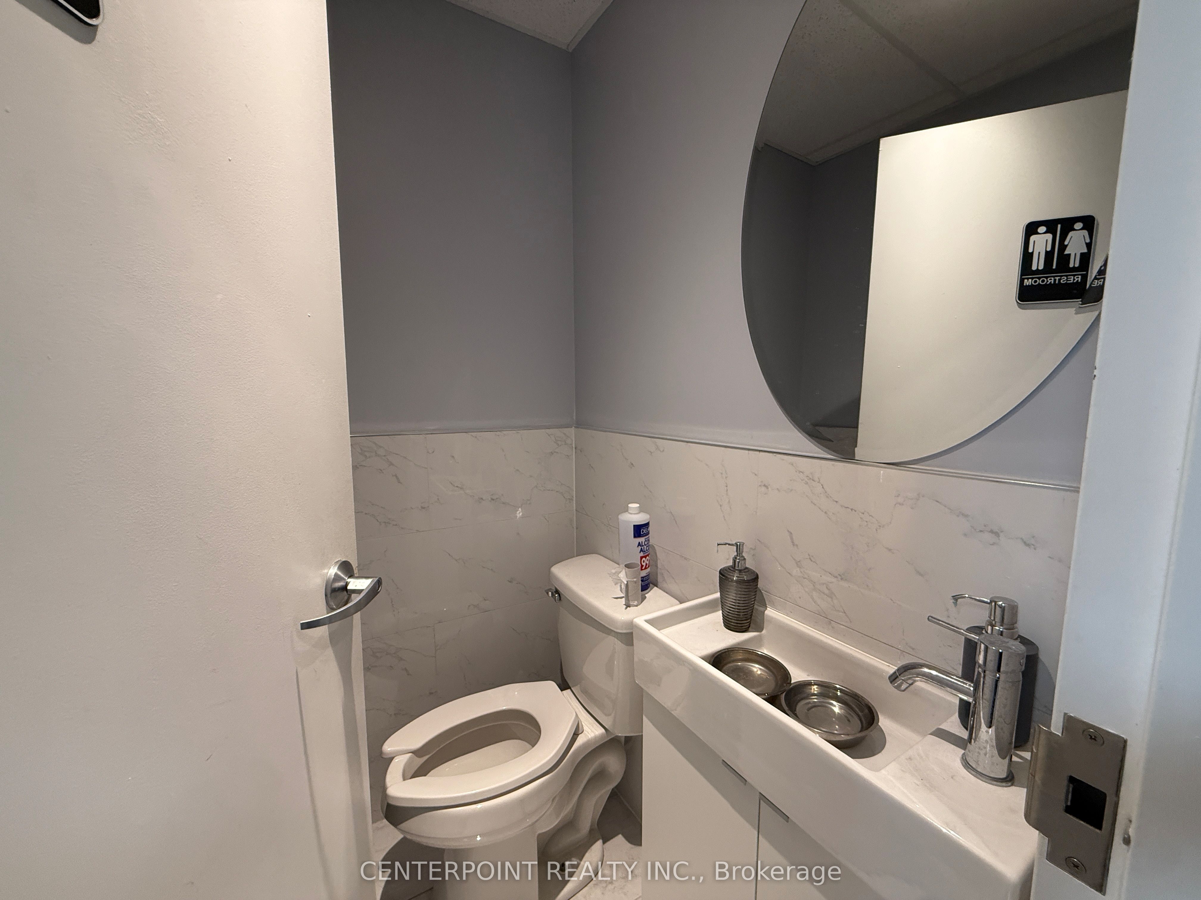 7665 Kennedy Road 1 Property Photo 12