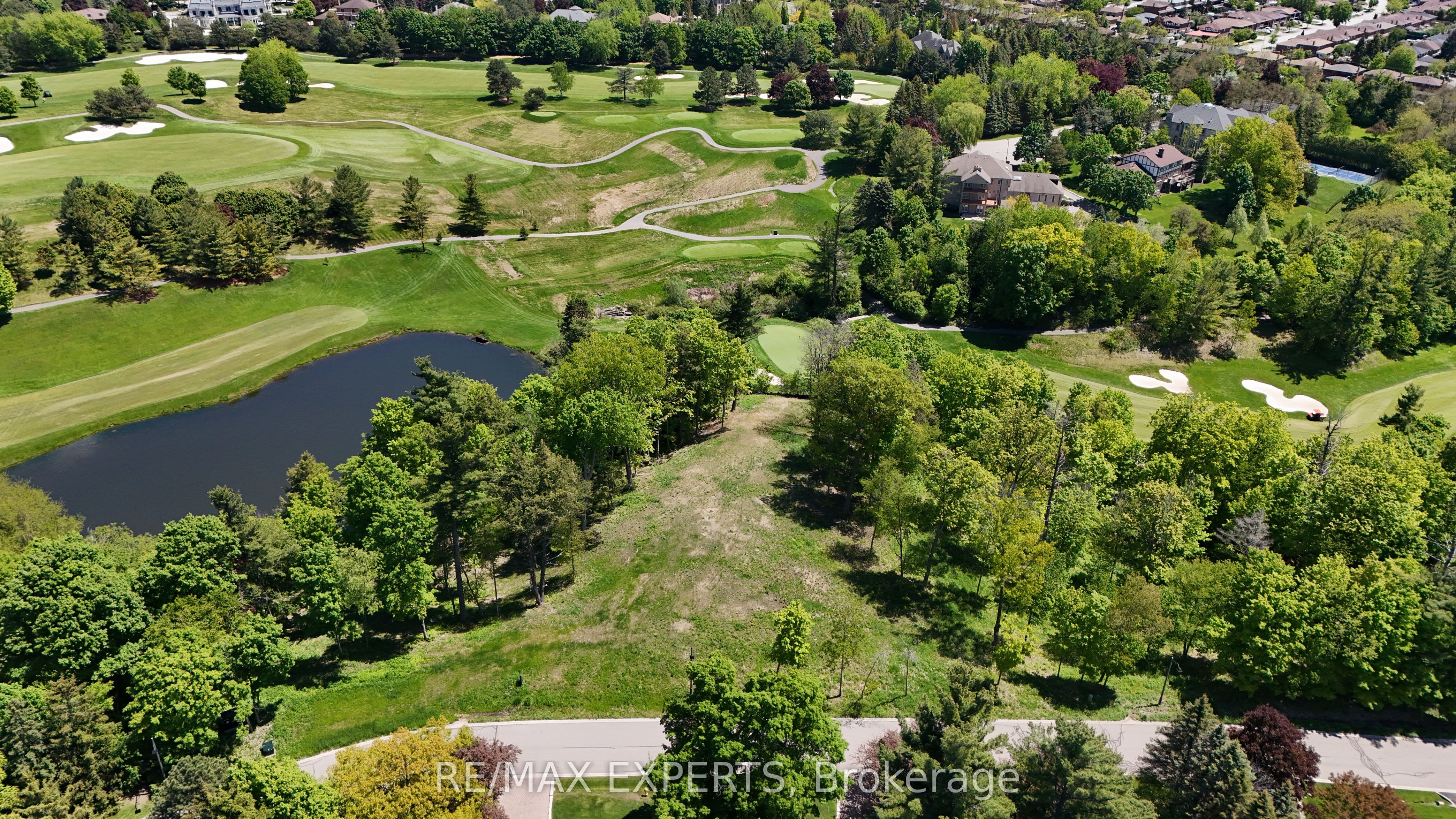 167 National Drive Property Photo 1